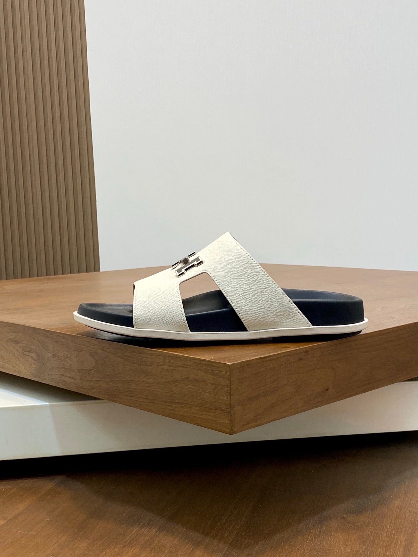 LuxluxHouse Best Quality Sandals Hermes