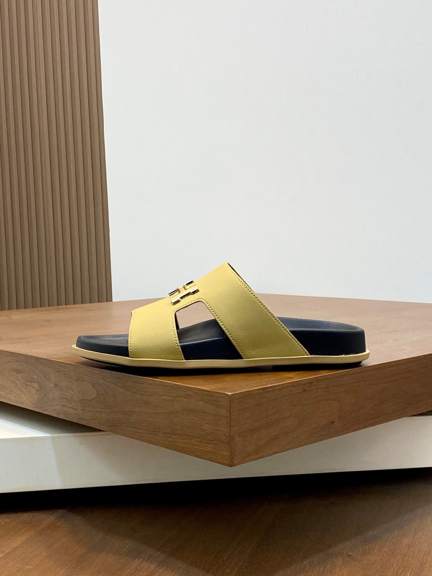 LuxluxHouse Best Quality Sandals Hermes