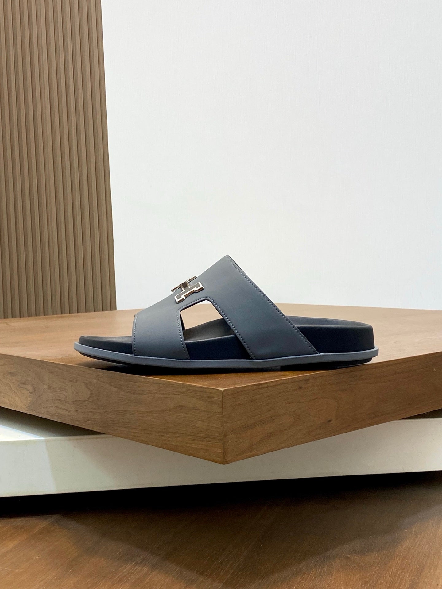 LuxluxHouse Best Quality Sandals Hermes