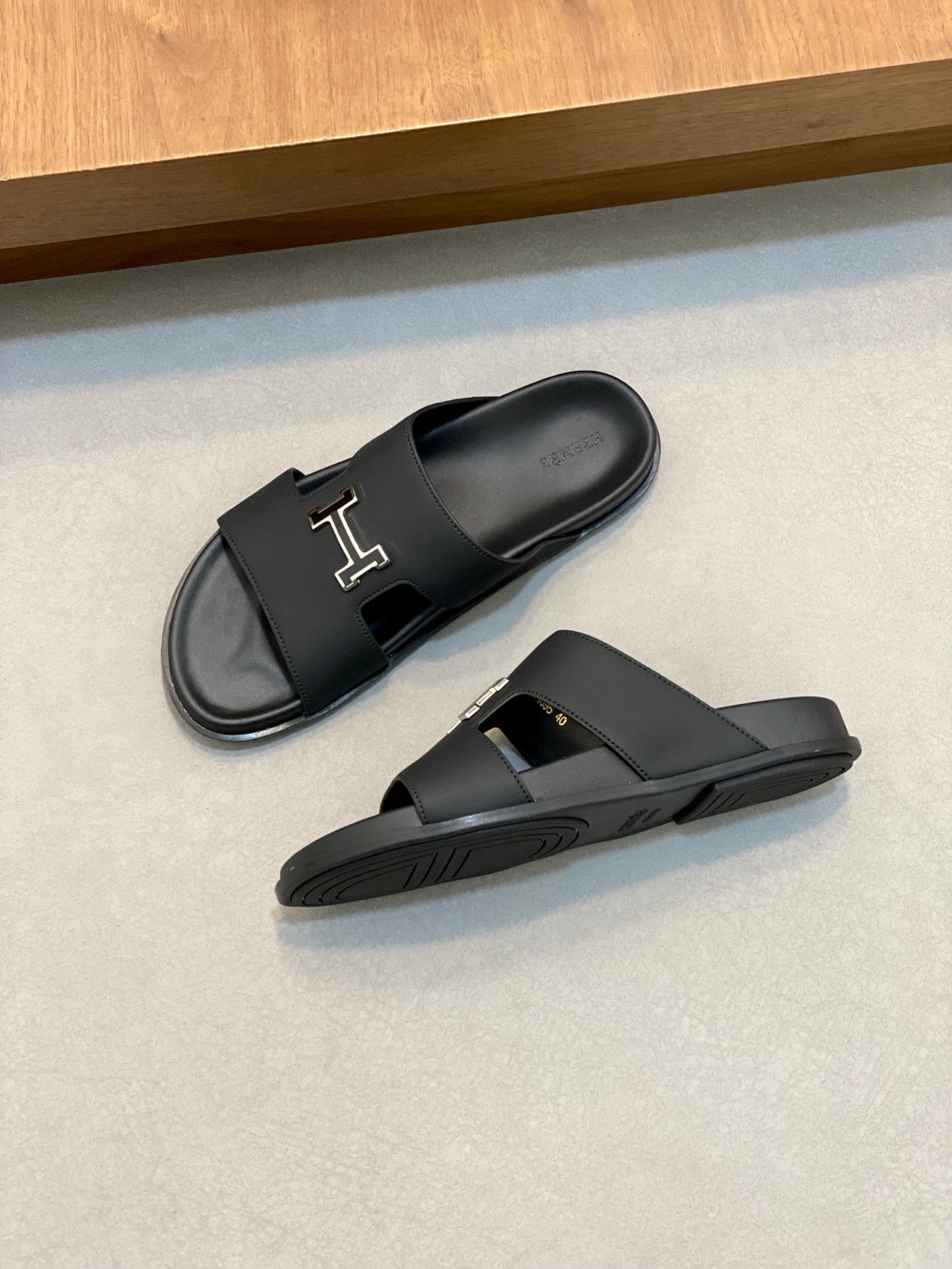 LuxluxHouse Best Quality Sandals Hermes