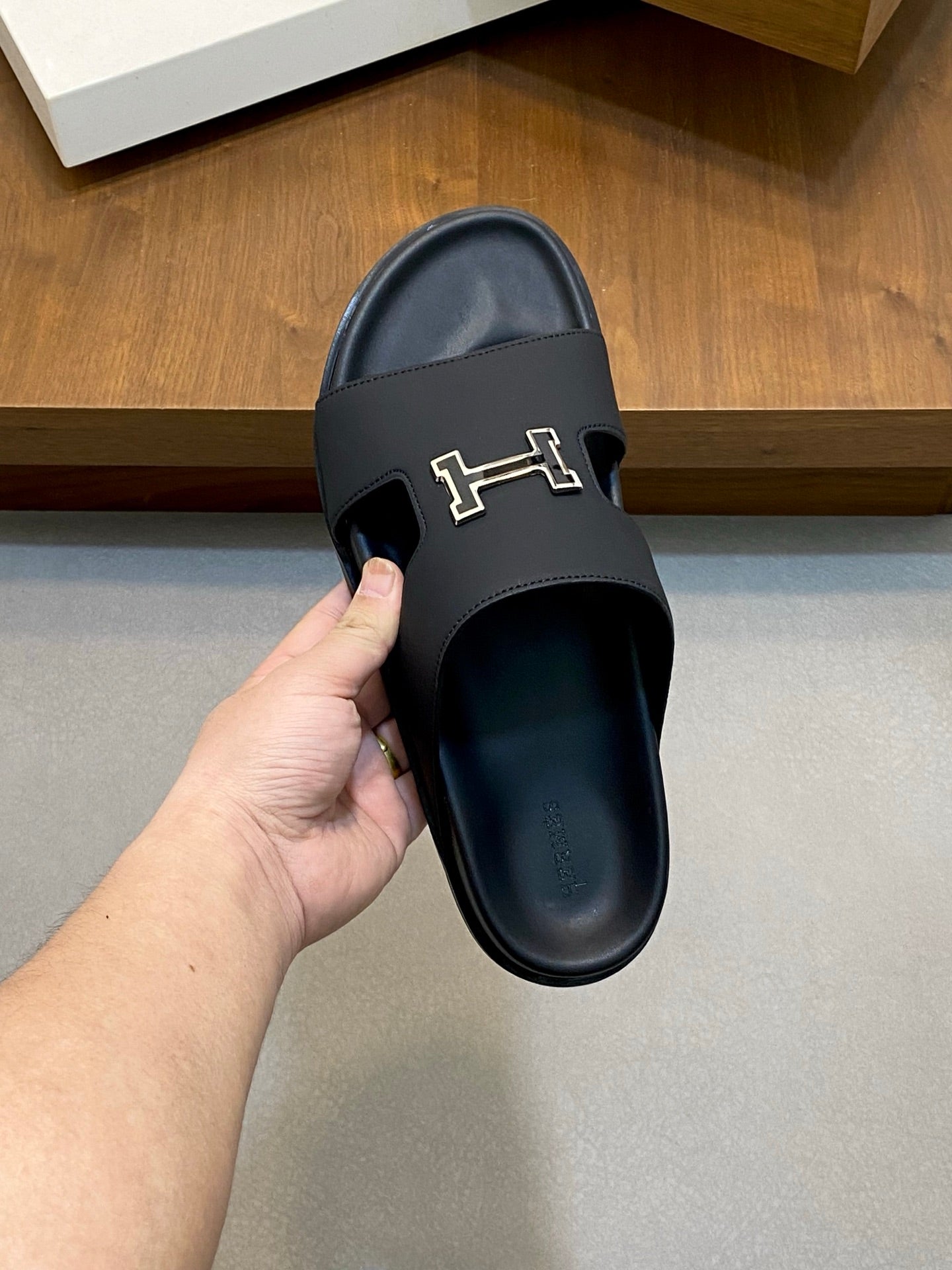 LuxluxHouse Best Quality Sandals Hermes