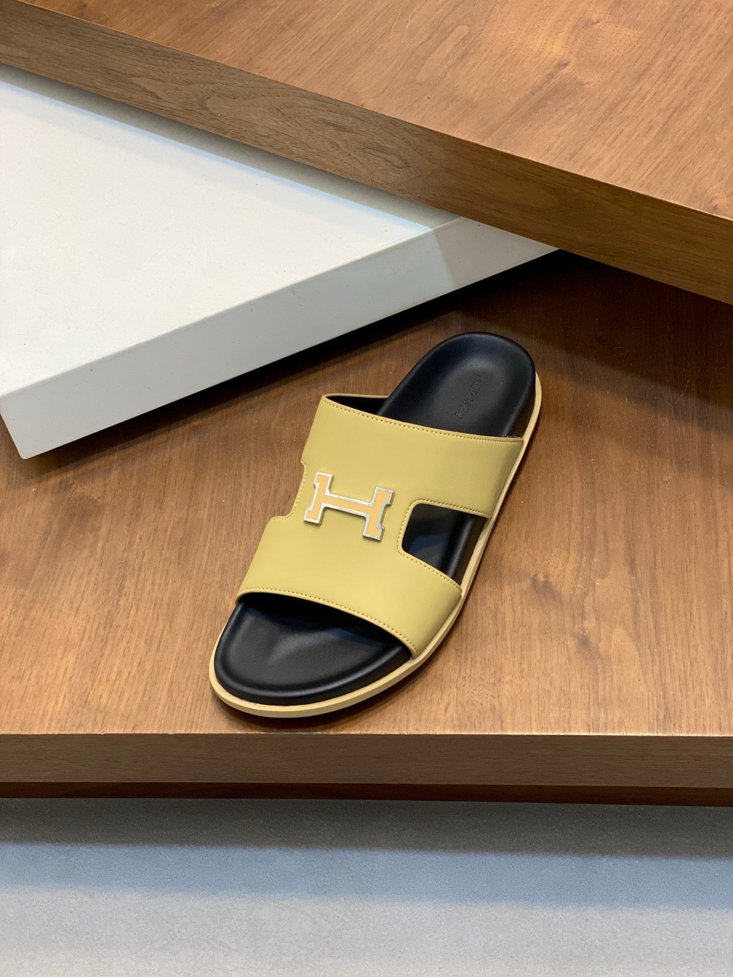 LuxluxHouse Best Quality Sandals Hermes