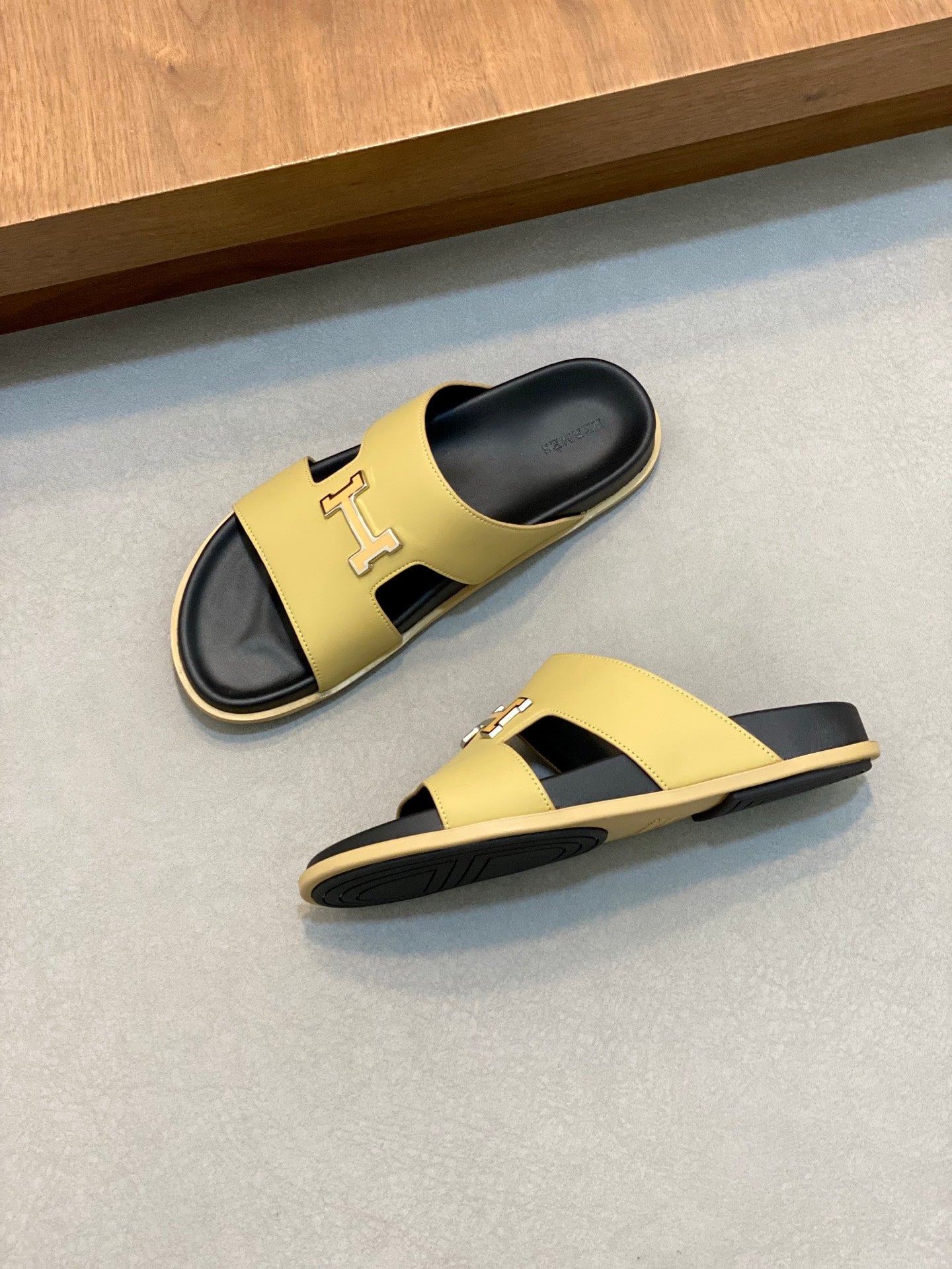 LuxluxHouse Best Quality Sandals Hermes