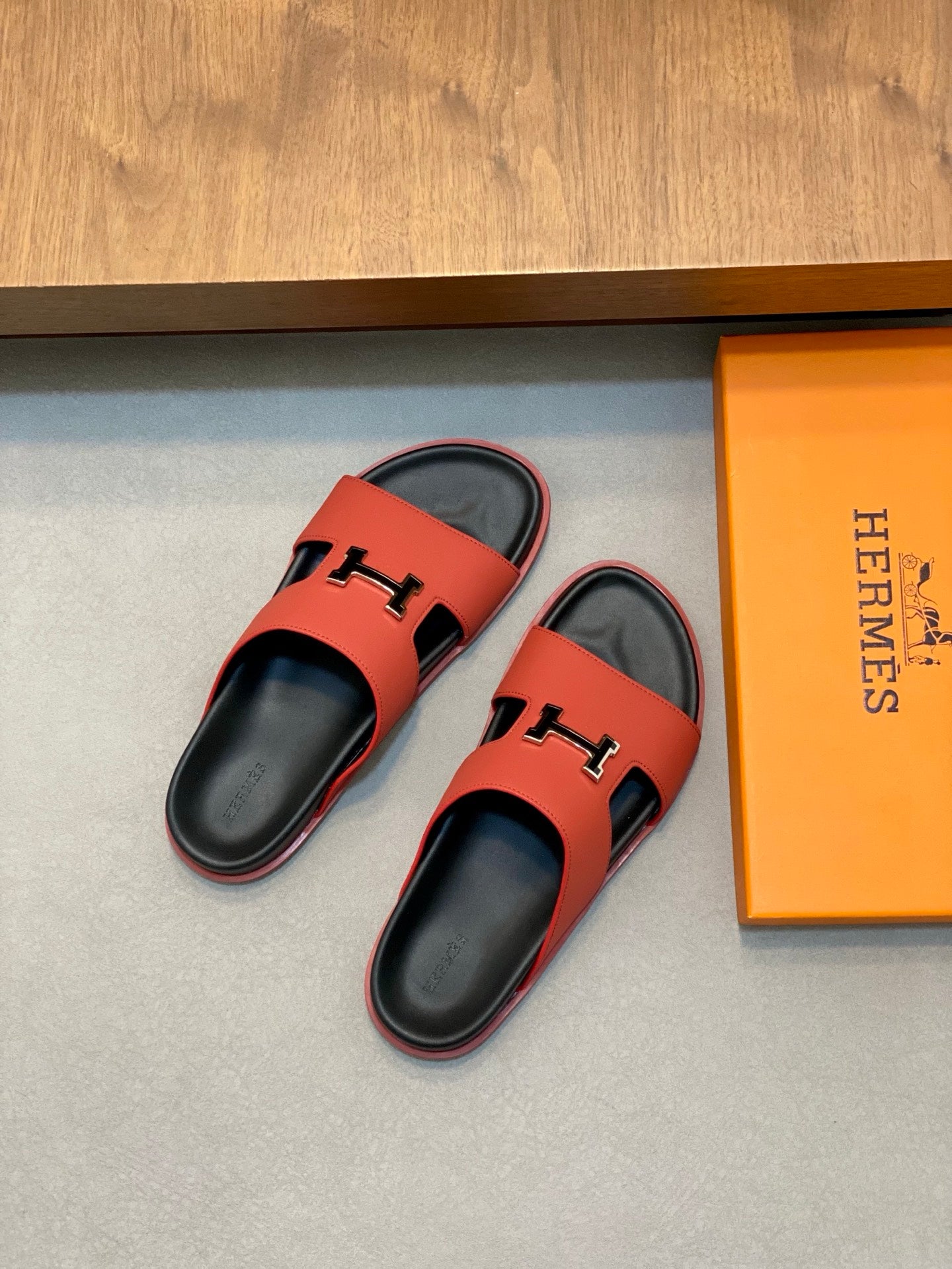 LuxluxHouse Best Quality Sandals Hermes