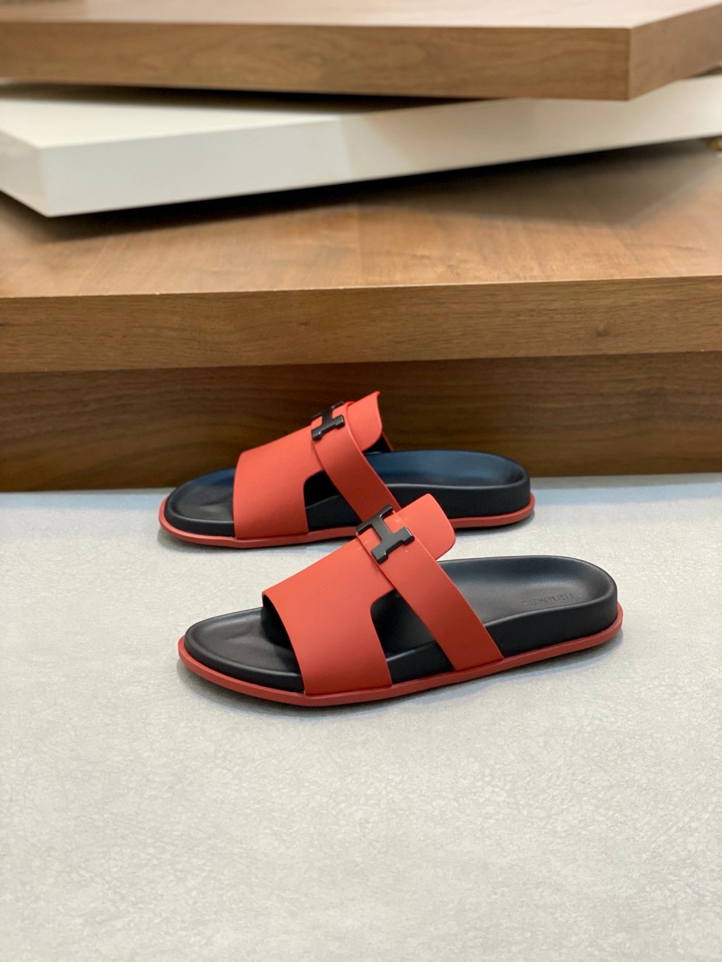 LuxluxHouse Best Quality Sandals Hermes