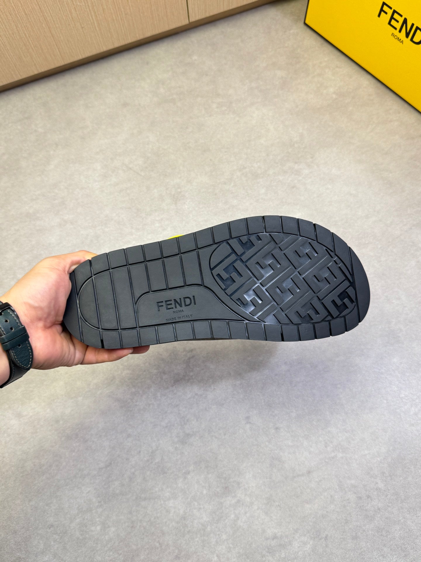 LuxluxHouse Best Quality Sandals Fendi