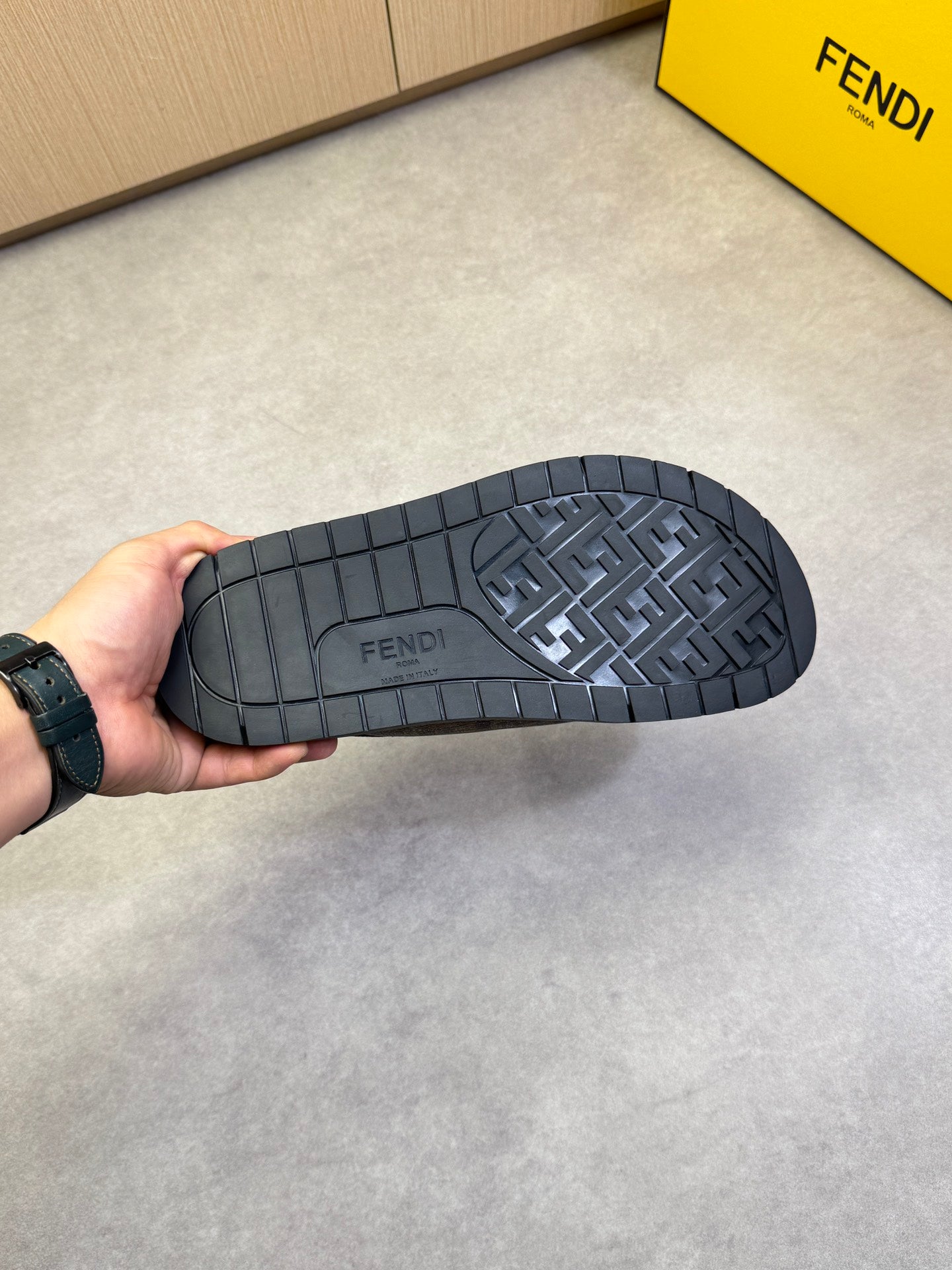 LuxluxHouse Best Quality Sandals Fendi