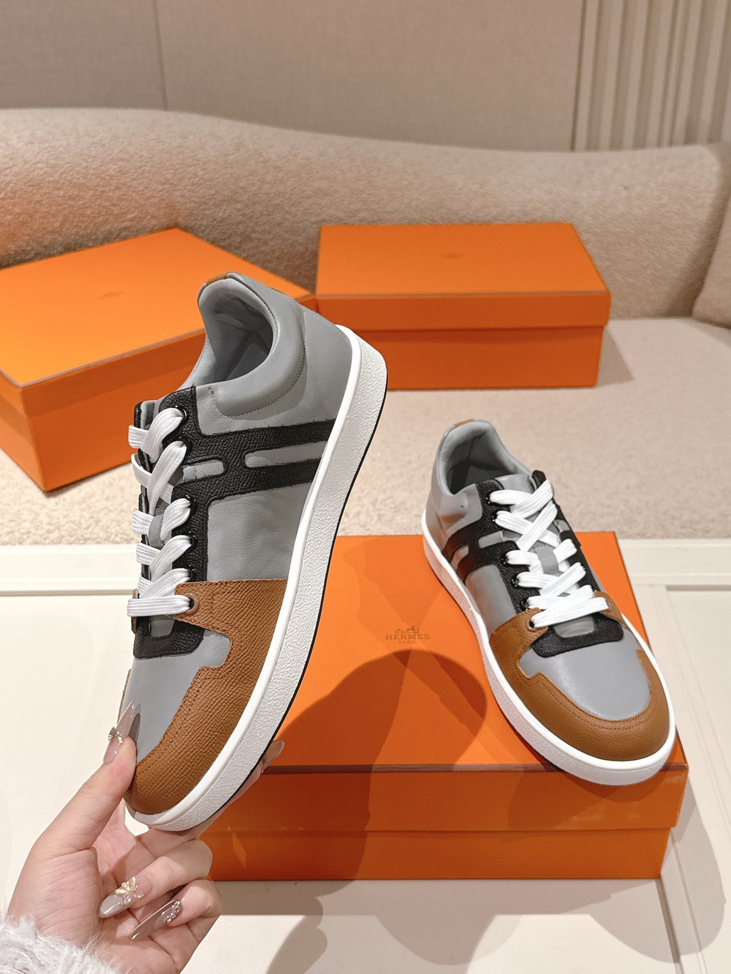 LuxluxHouse Best Quality Women Shoes Hermes