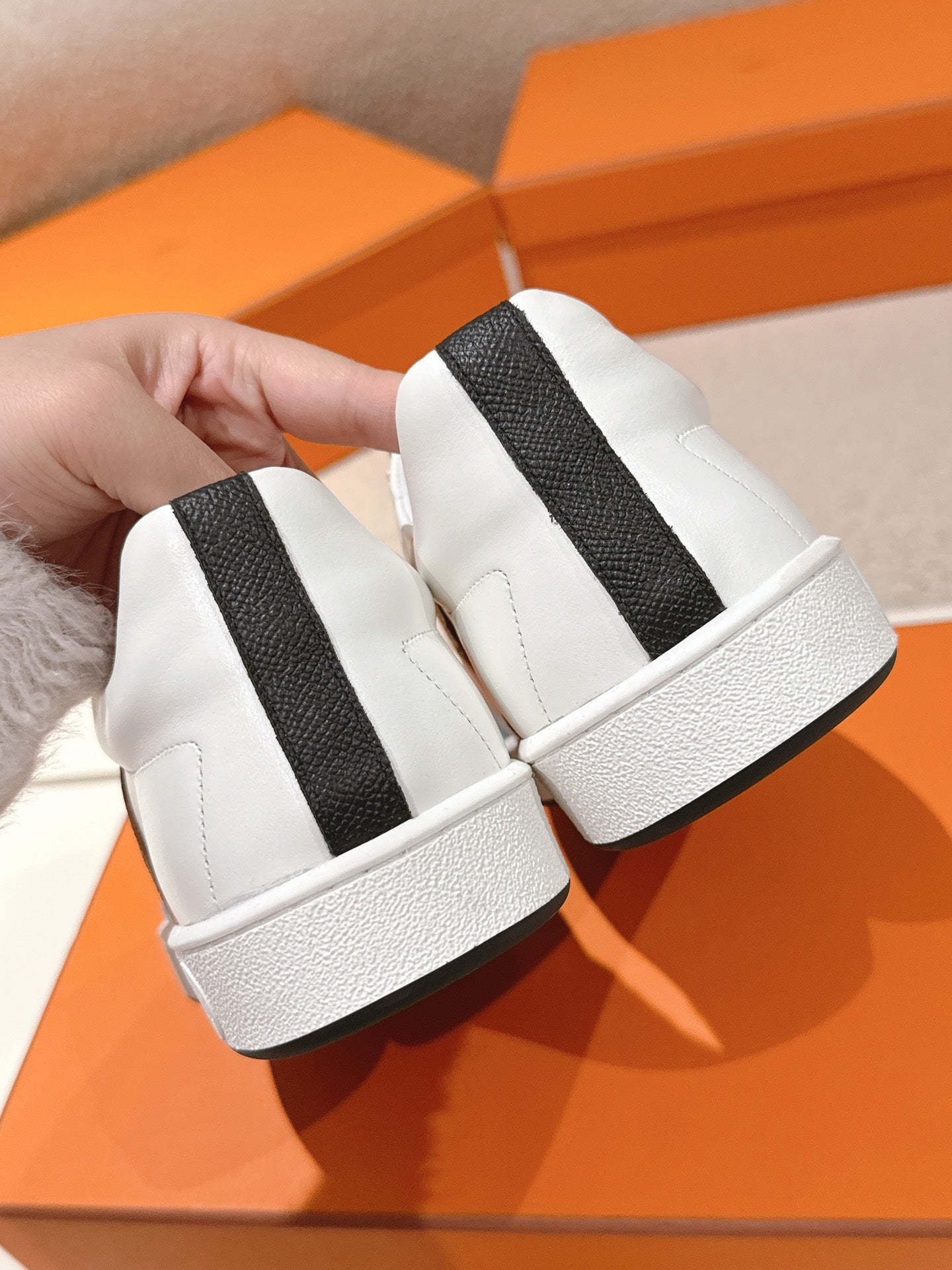 LuxluxHouse Best Quality Women Shoes Hermes