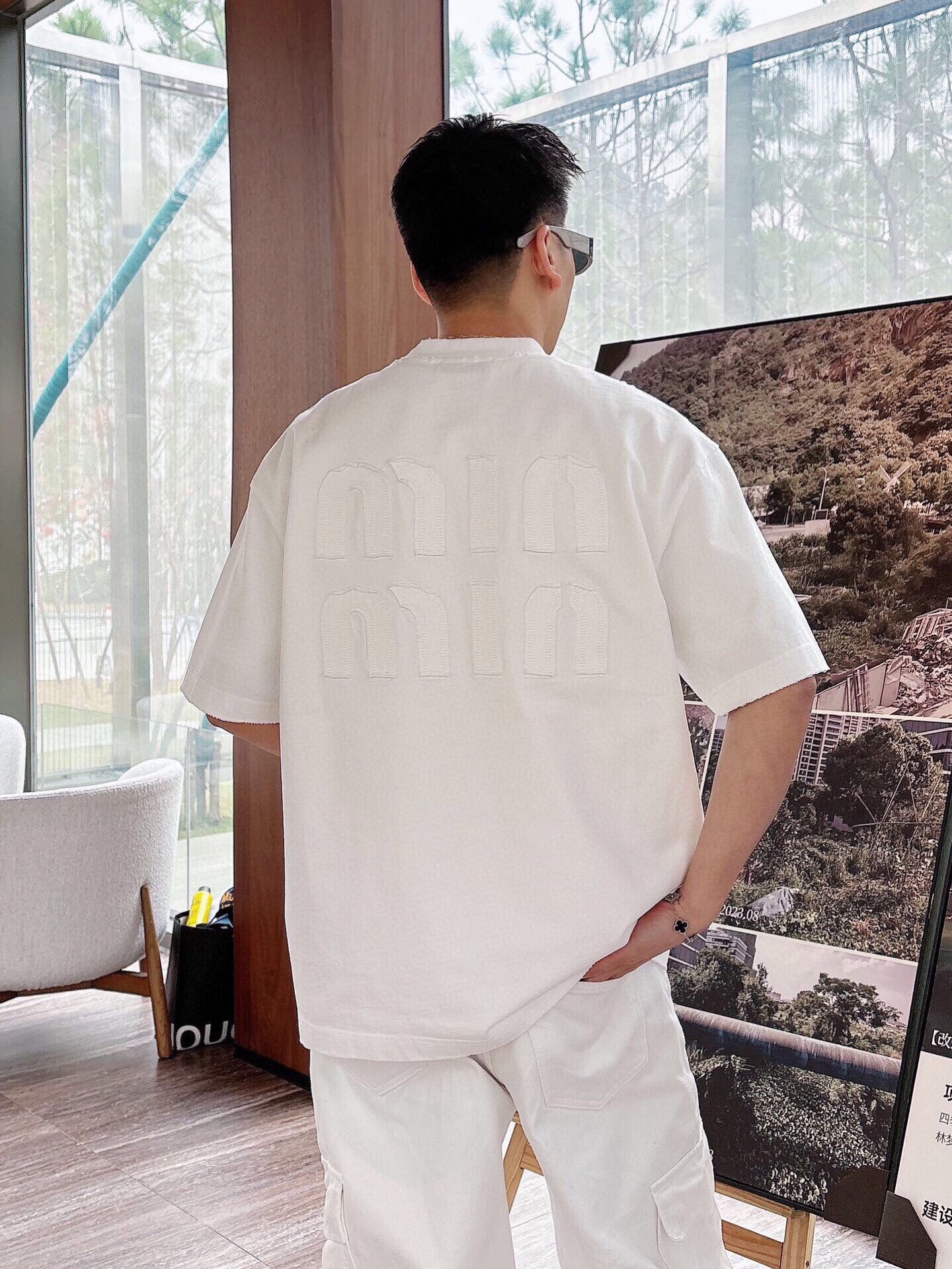 LuxluxHouse Best Quality Clothes Miu Miu T-shirt