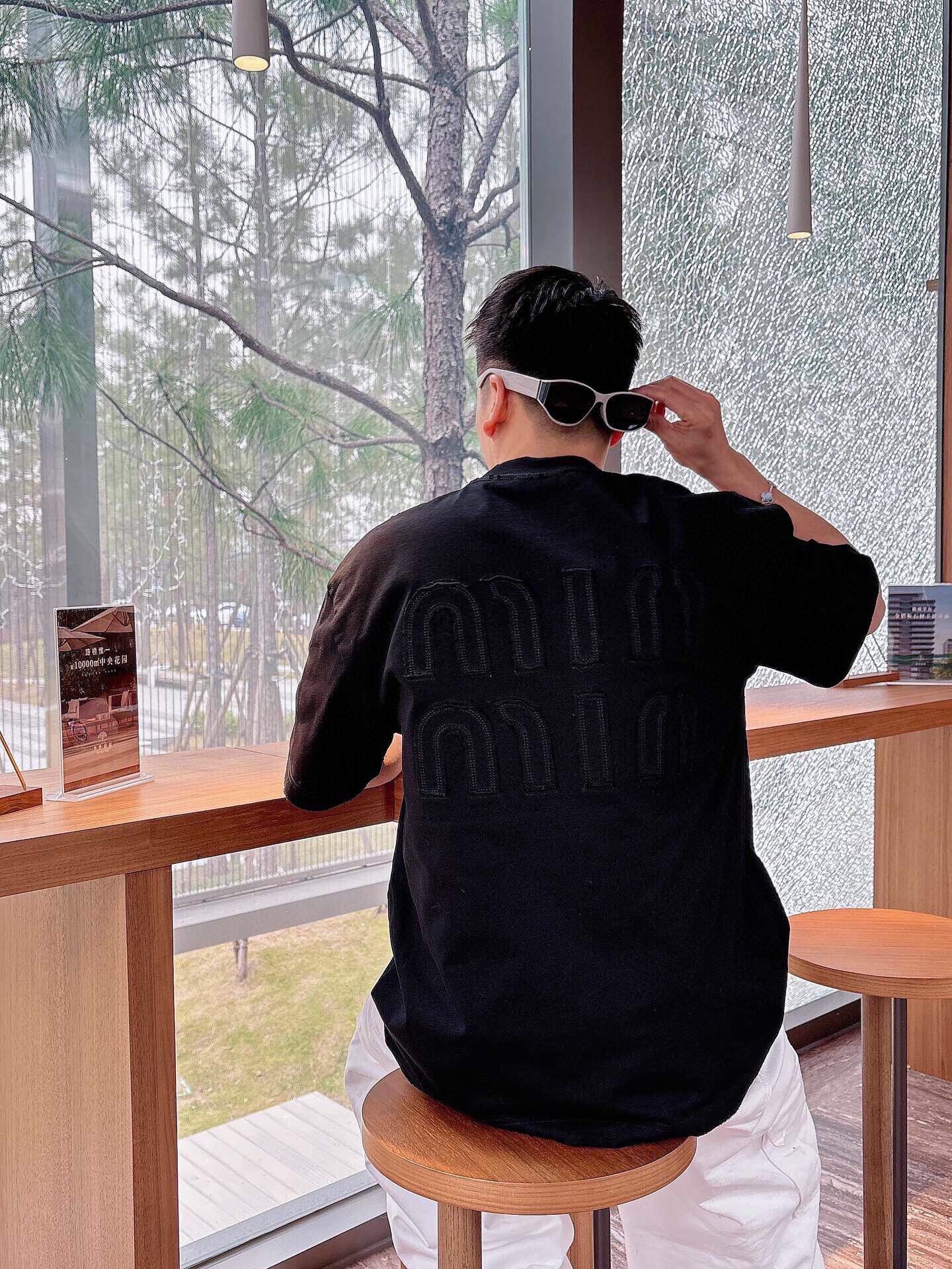 LuxluxHouse Best Quality Clothes Miu Miu T-shirt