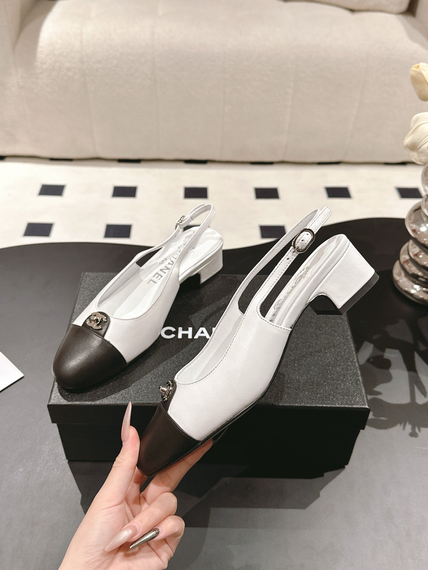 LuxluxHouse Best Quality Chanel Sandals