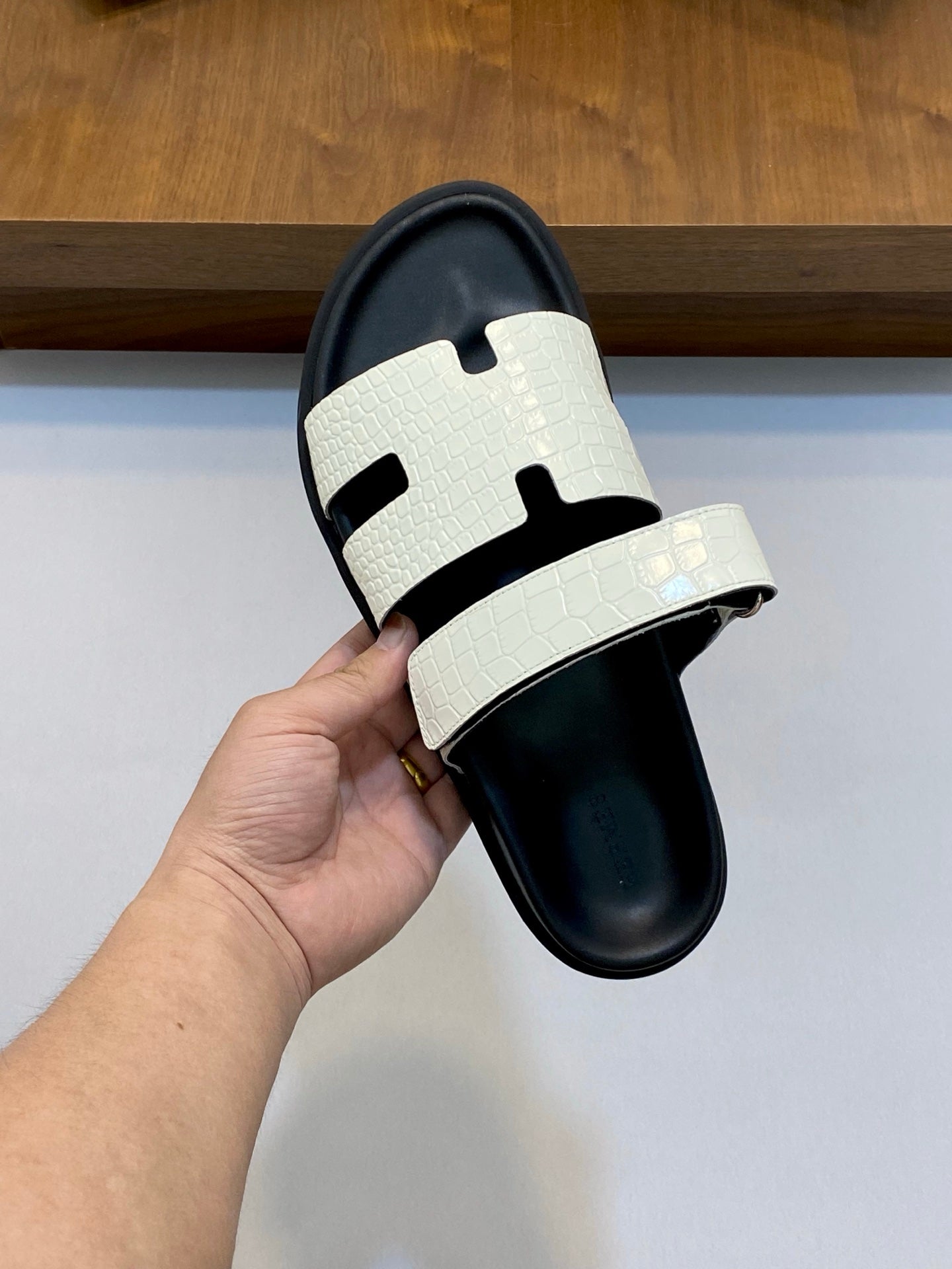 LuxluxHouse Best Quality Sandals Hermes