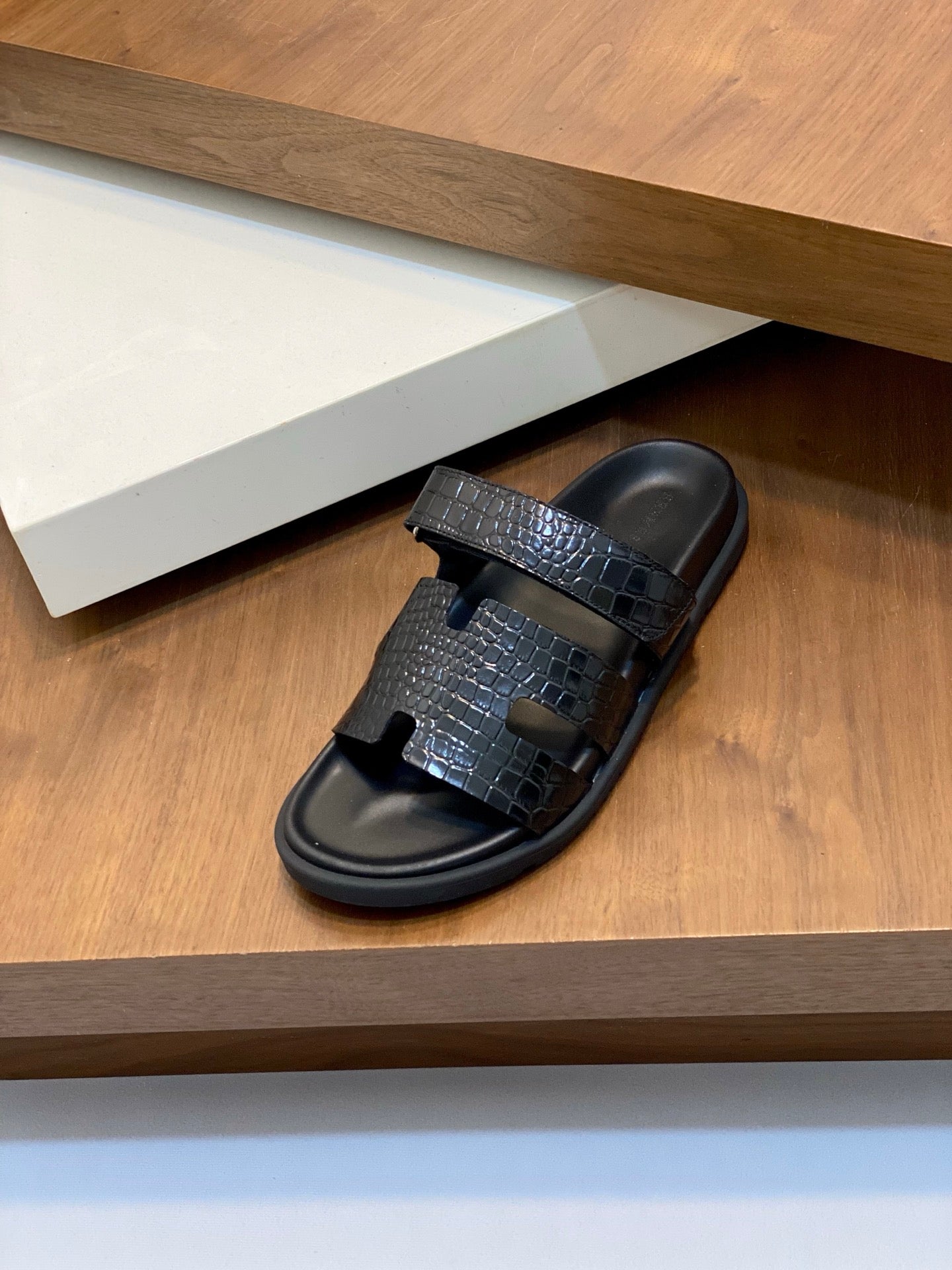 LuxluxHouse Best Quality Sandals Hermes