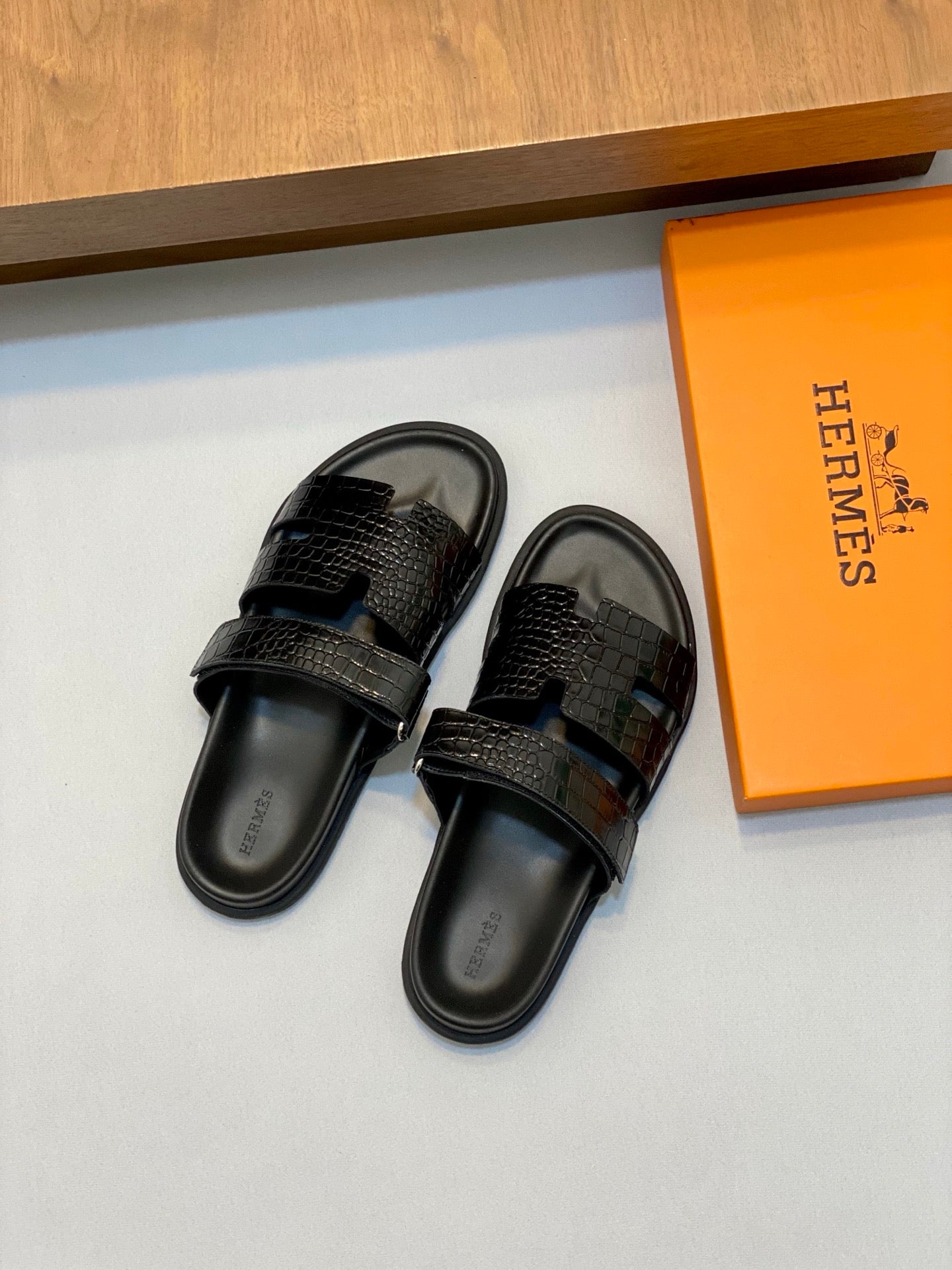 LuxluxHouse Best Quality Sandals Hermes