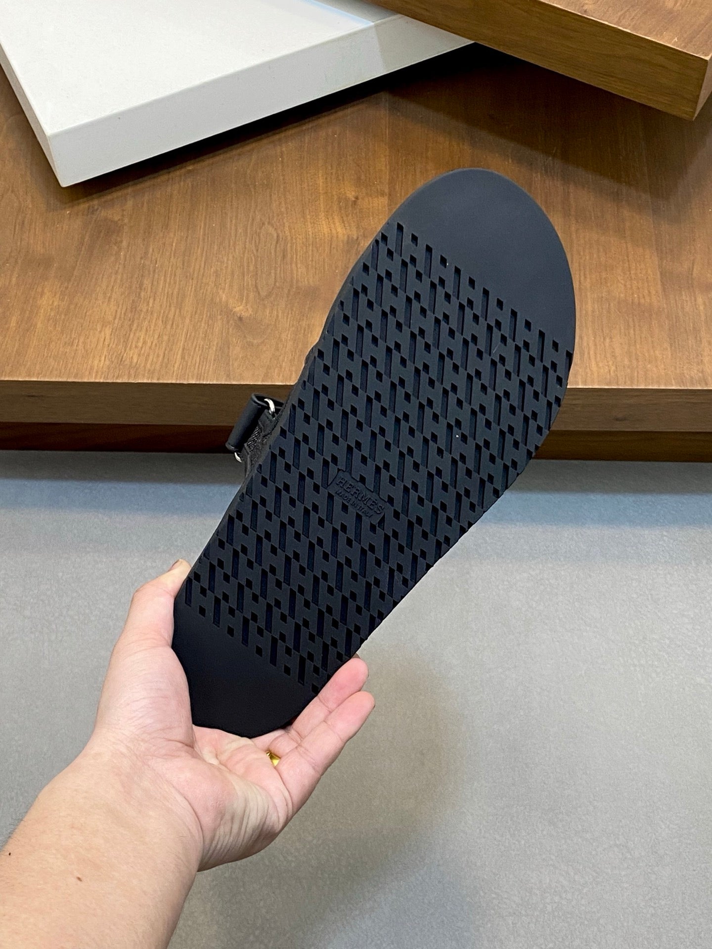 LuxluxHouse Best Quality Sandals Hermes