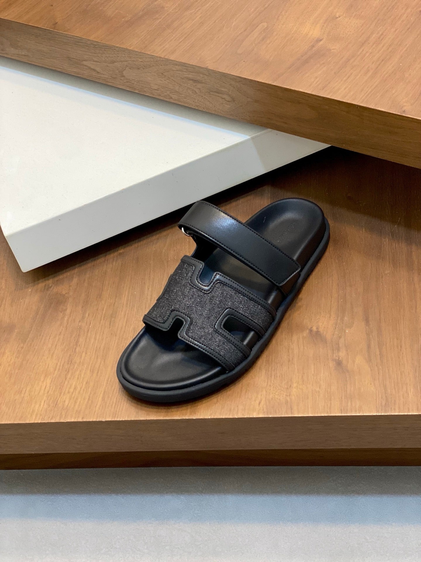 LuxluxHouse Best Quality Sandals Hermes