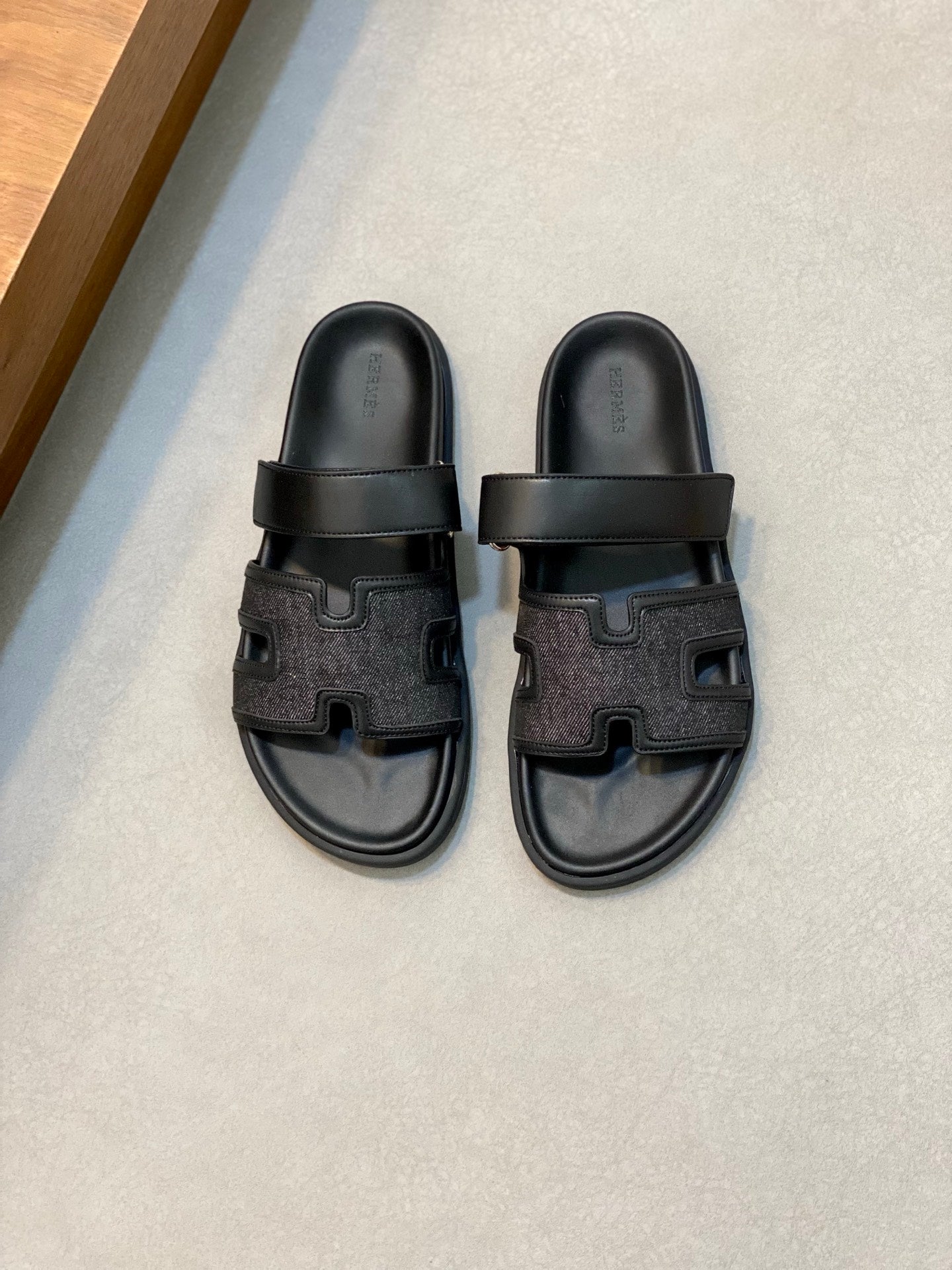 LuxluxHouse Best Quality Sandals Hermes