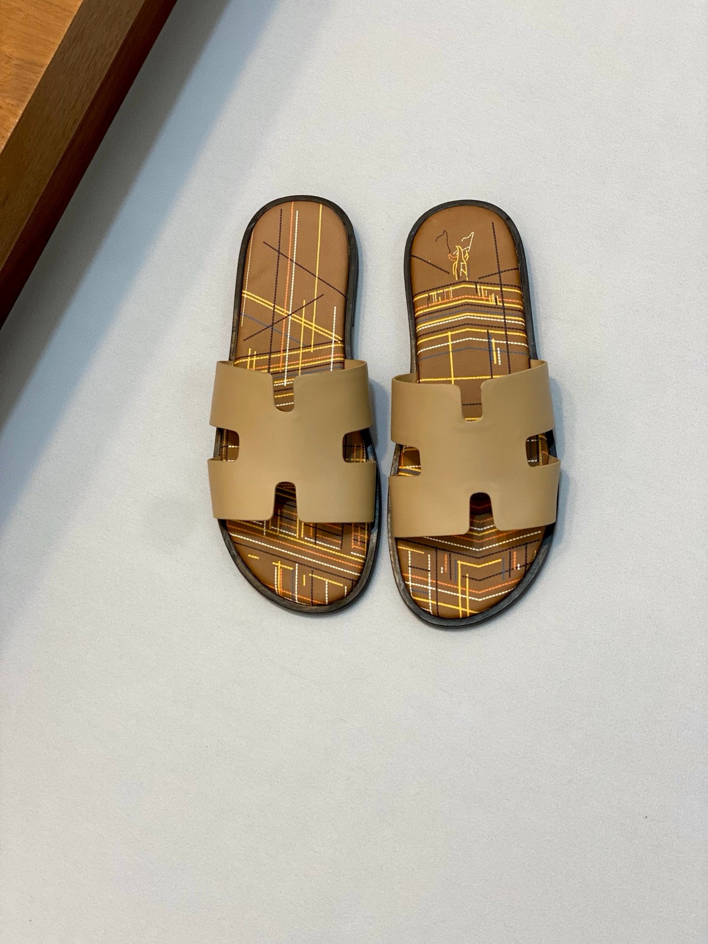 LuxluxHouse Best Quality Sandals Hermes