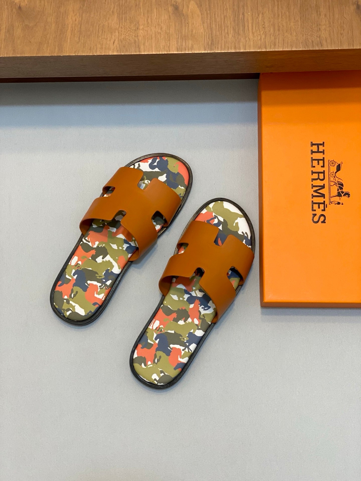 LuxluxHouse Best Quality Sandals Hermes