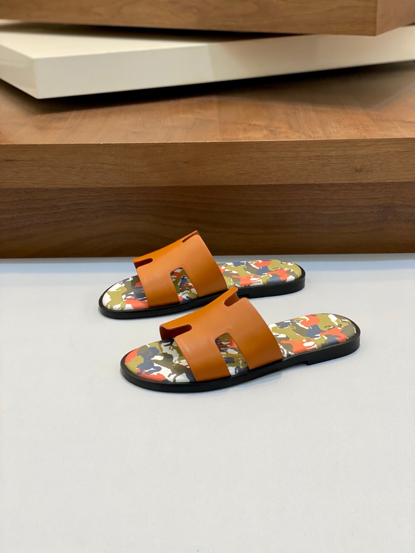 LuxluxHouse Best Quality Sandals Hermes