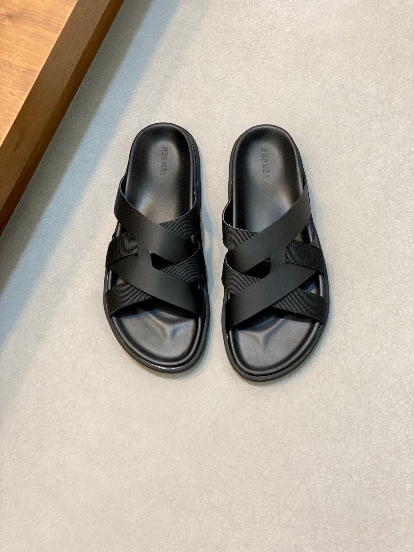 LuxluxHouse Best Quality Sandals Hermes