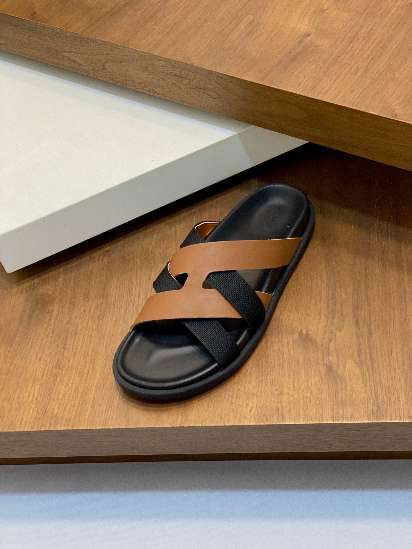 LuxluxHouse Best Quality Sandals Hermes