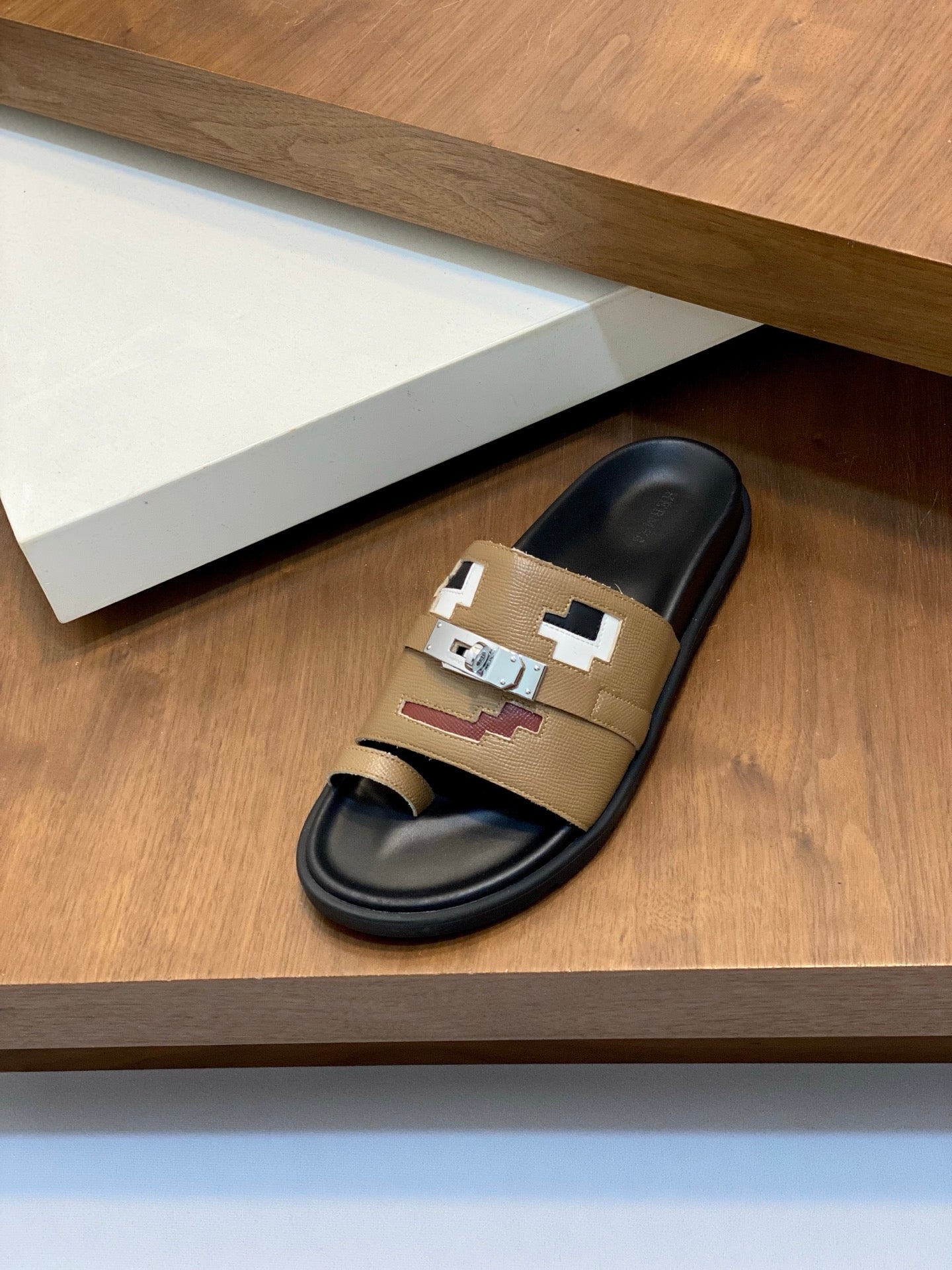 LuxluxHouse Best Quality Sandals Hermes