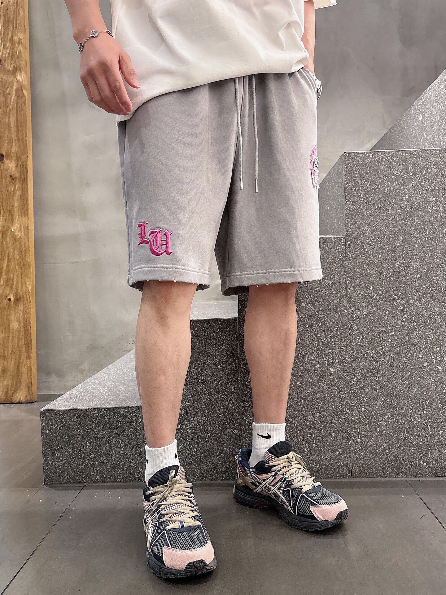 LuxluxHouse Best Quality Clothes Pants Chrome Hearts T-shirt