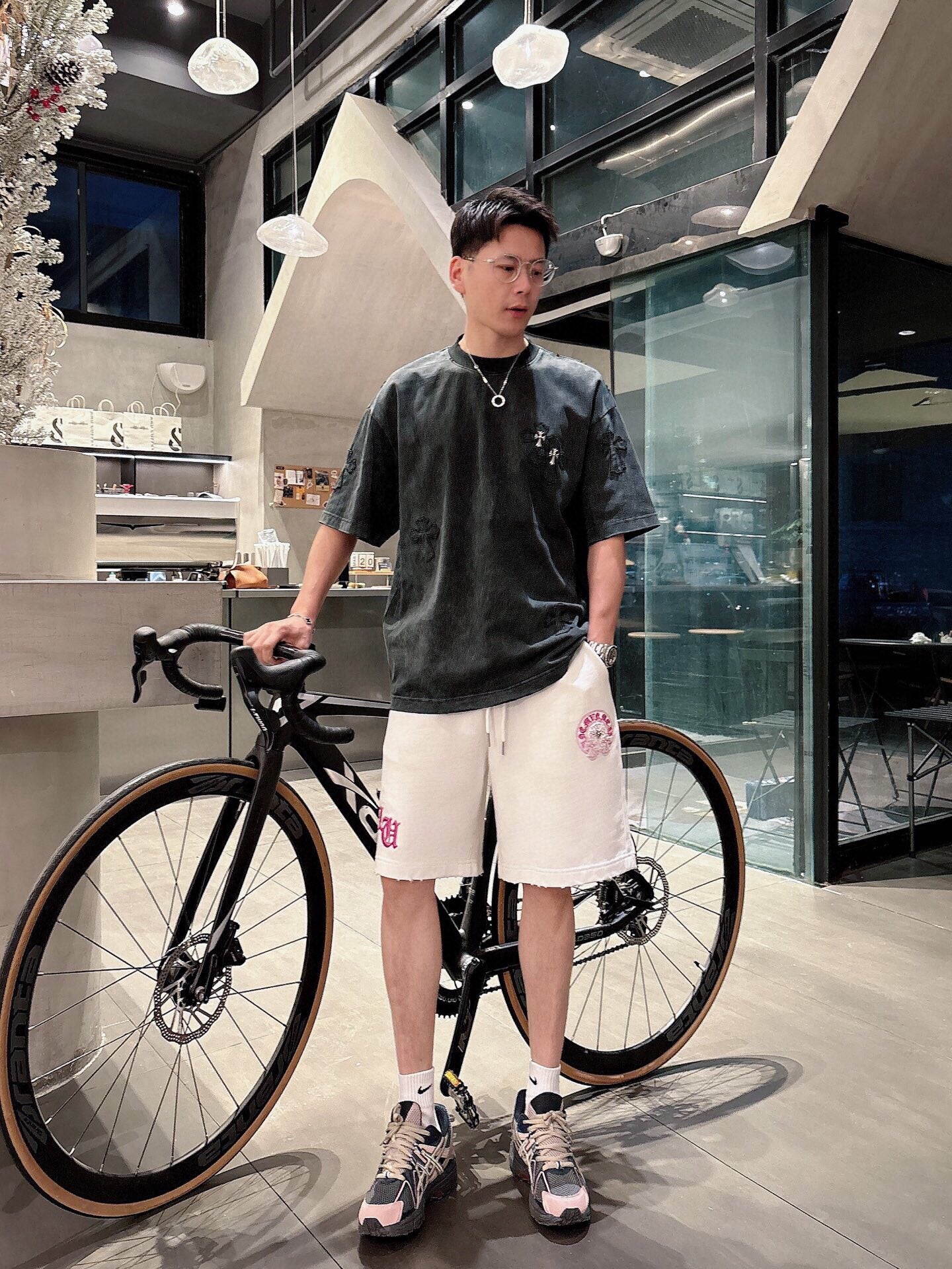 LuxluxHouse Best Quality Clothes Pants Chrome Hearts T-shirt