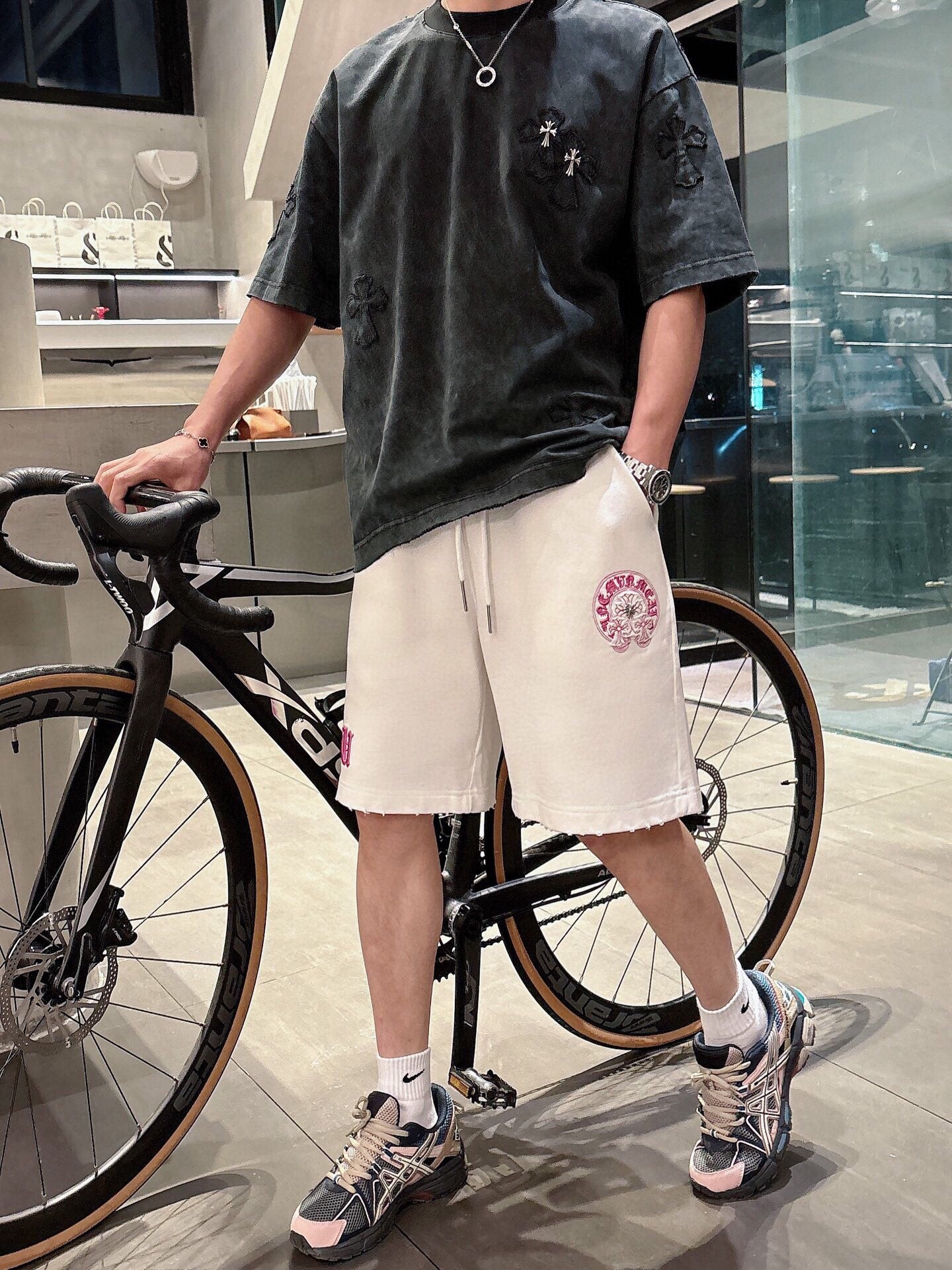 LuxluxHouse Best Quality Clothes Pants Chrome Hearts T-shirt