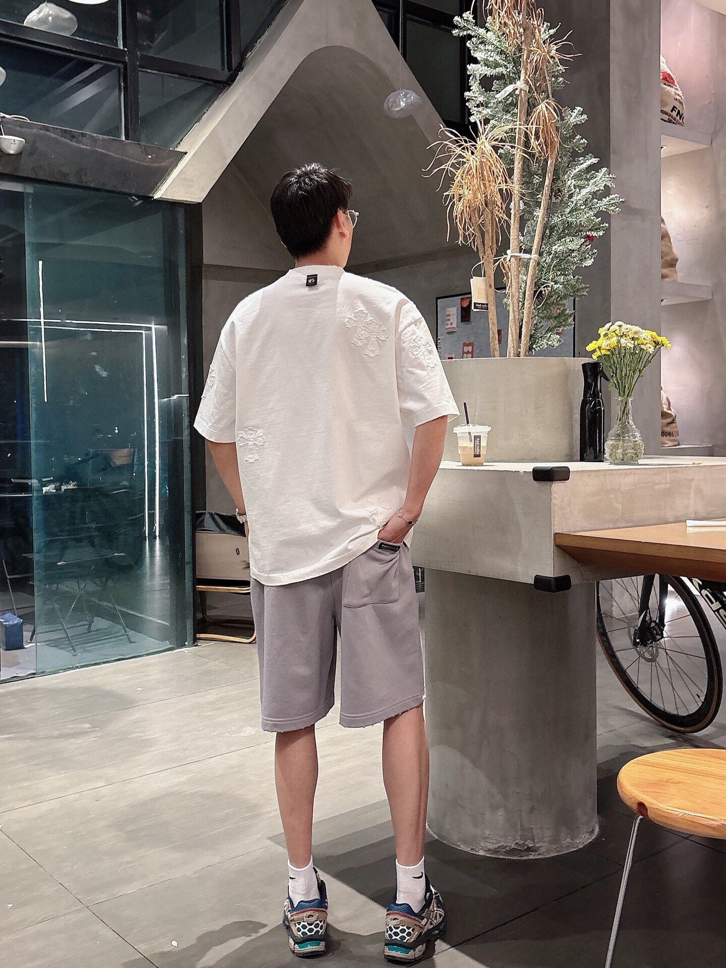 LuxluxHouse Best Quality Clothes Pants Chrome Hearts T-shirt