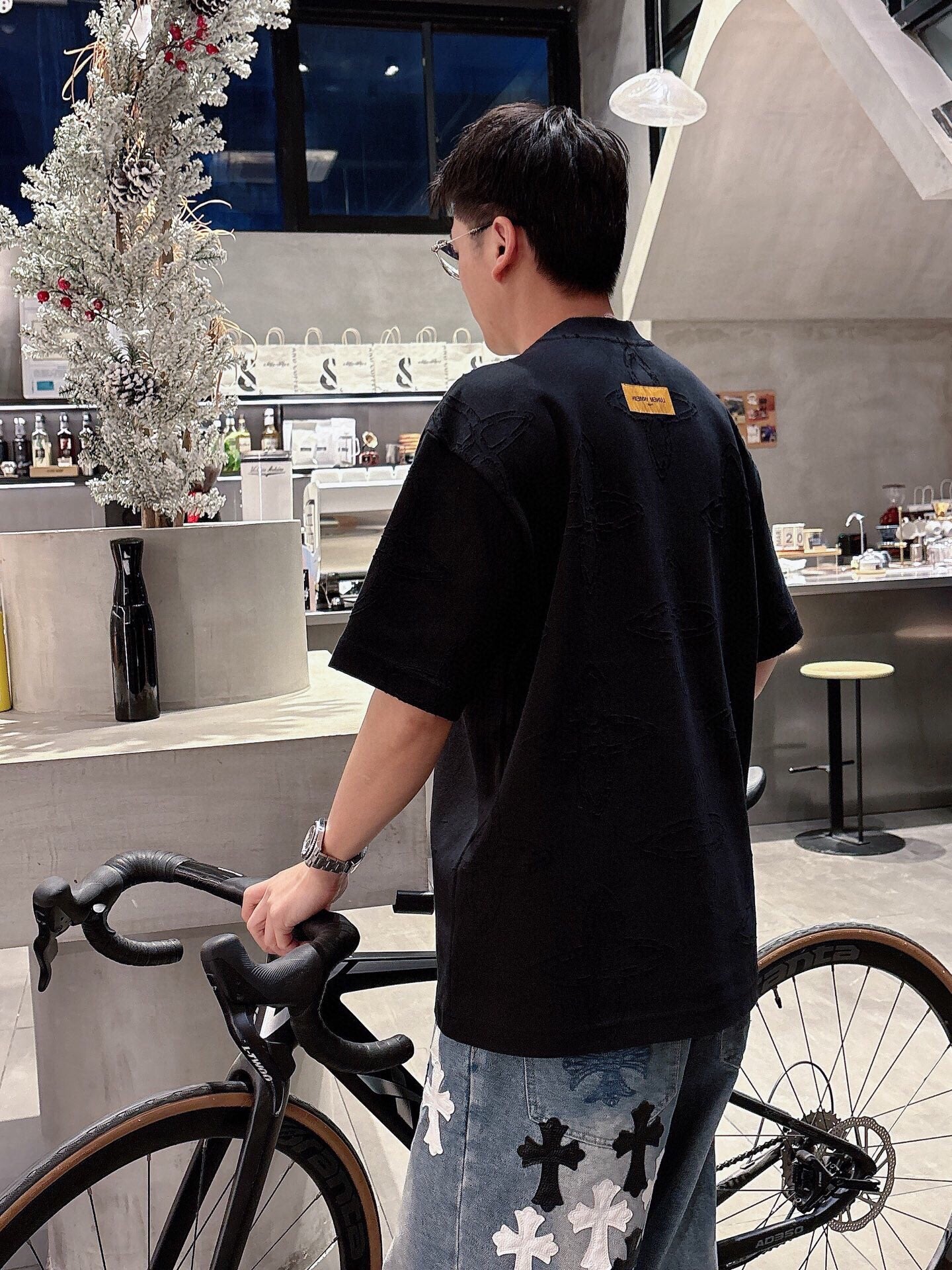 LuxluxHouse Best Quality Clothes T-shirt Louis Vuitton