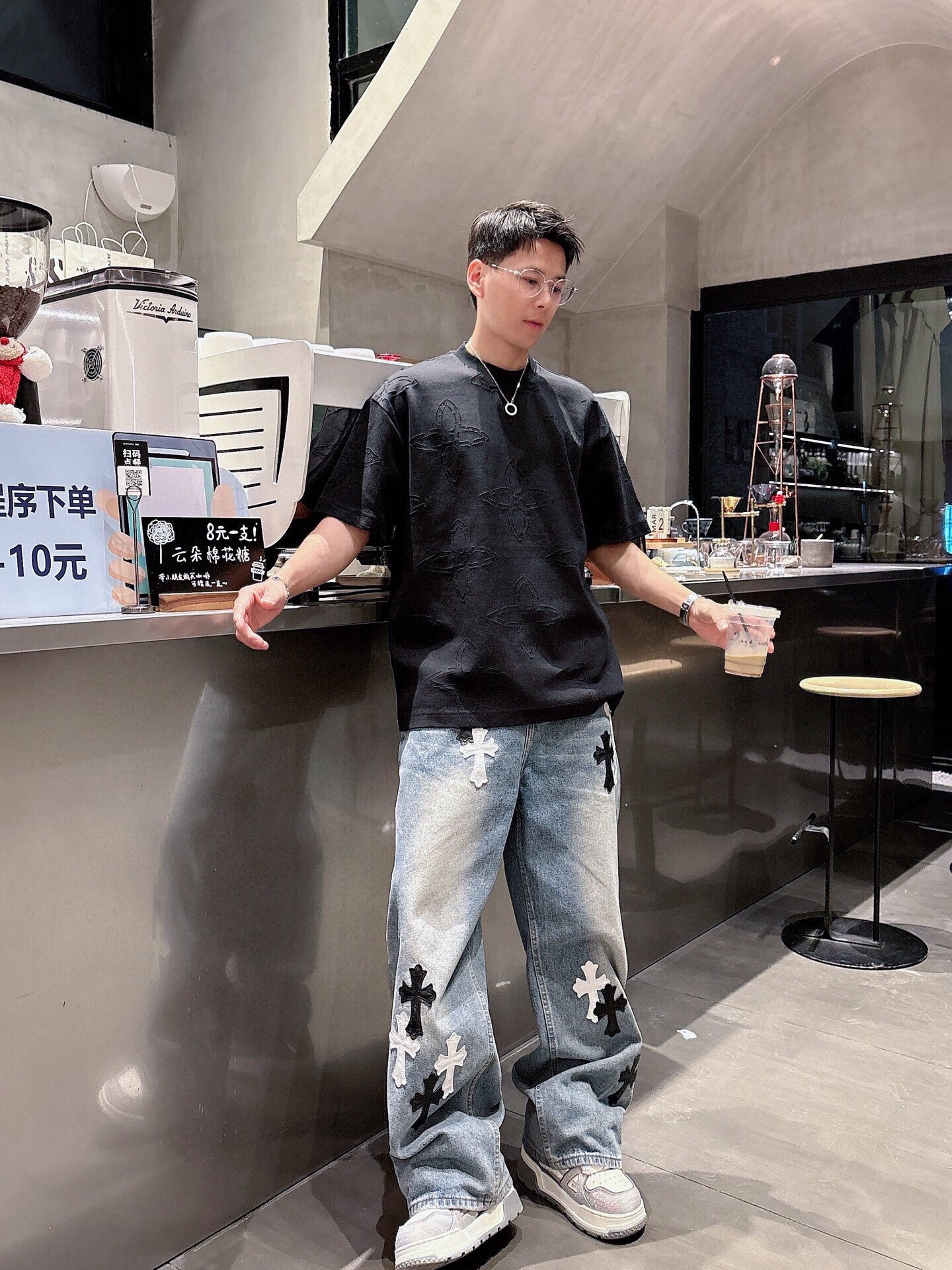 LuxluxHouse Best Quality Clothes T-shirt Louis Vuitton