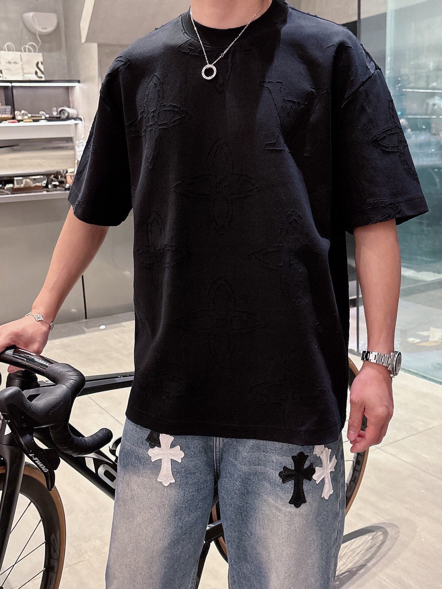 LuxluxHouse Best Quality Clothes T-shirt Louis Vuitton