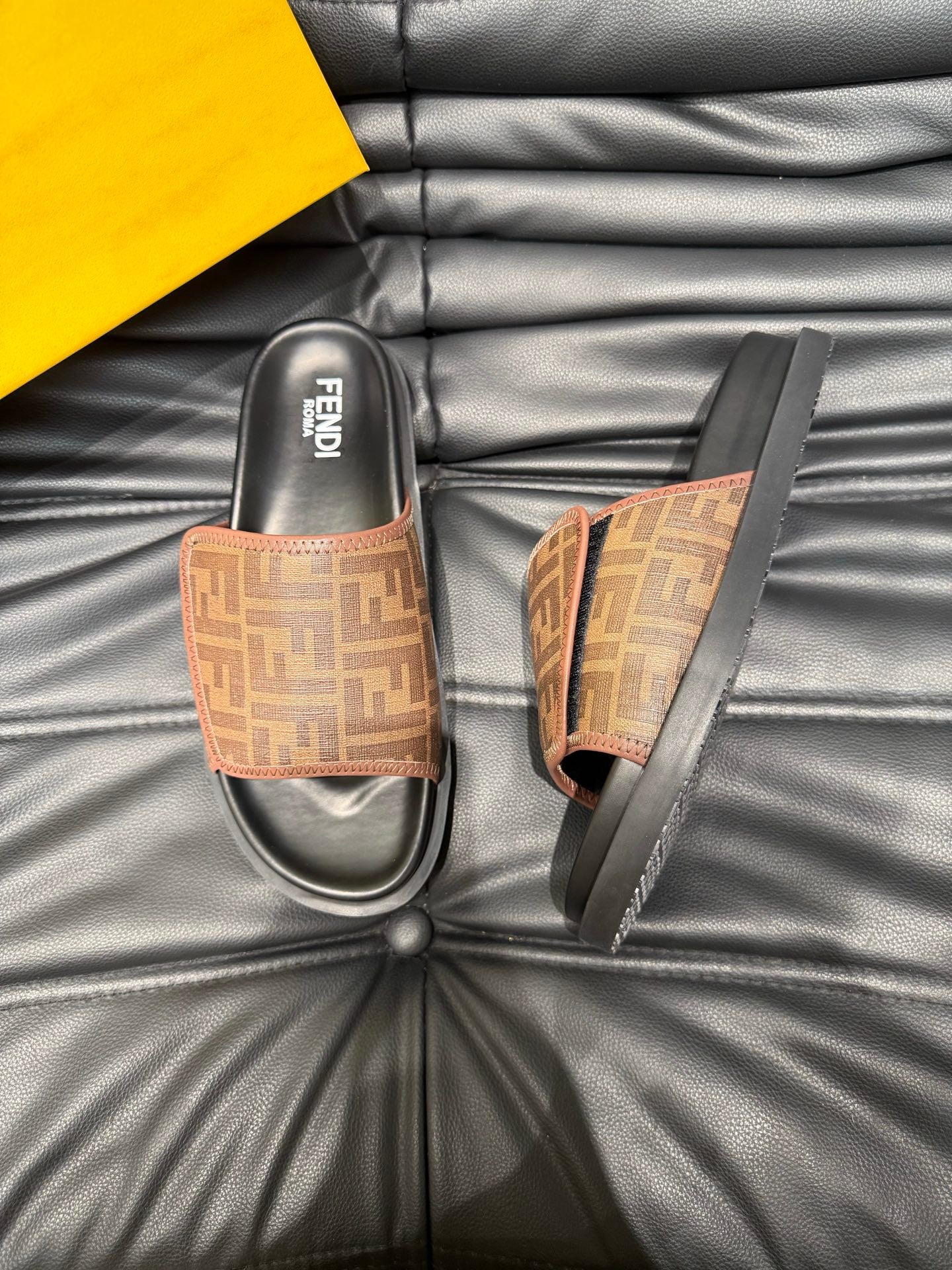 LuxluxHouse Best Quality Sandals Fendi