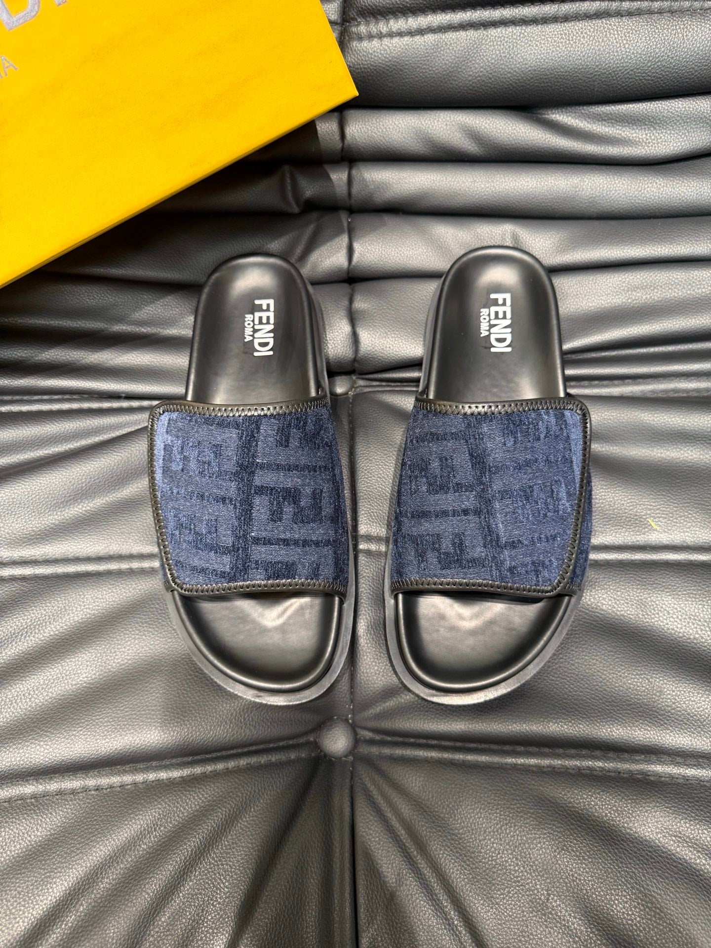 LuxluxHouse Best Quality Sandals Fendi