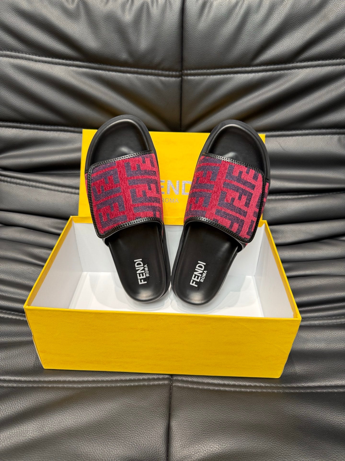 LuxluxHouse Best Quality Sandals Fendi