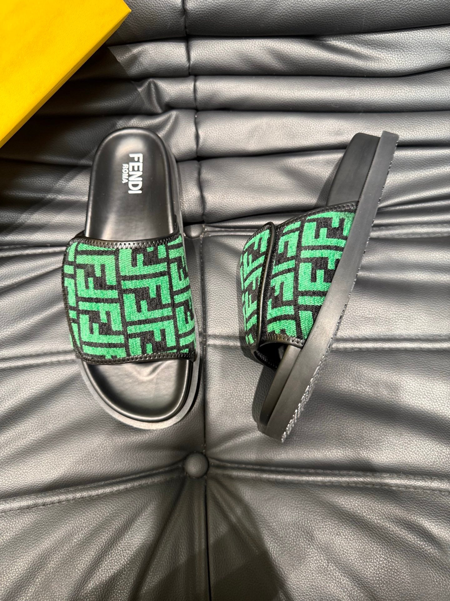 LuxluxHouse Best Quality Sandals Fendi