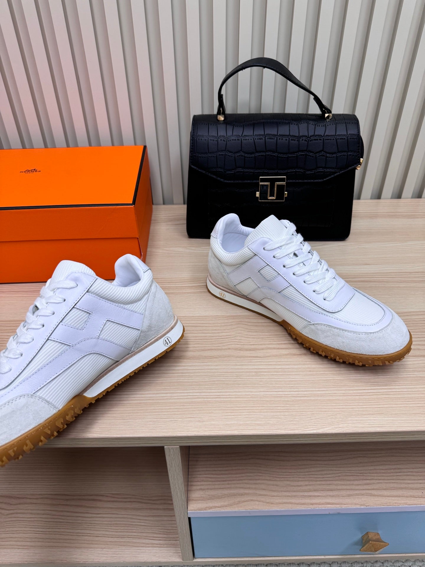 LuxluxHouse Best Quality Women Shoes Hermes