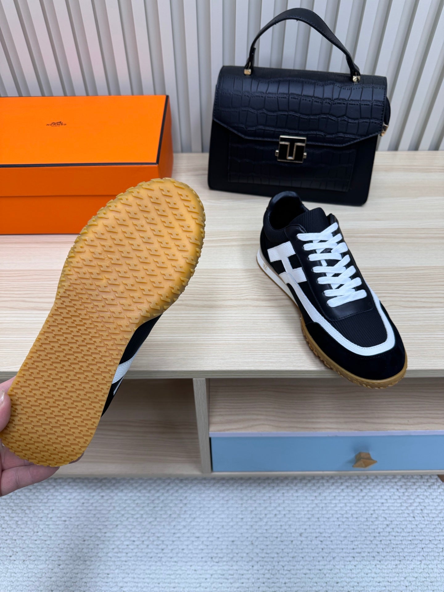 LuxluxHouse Best Quality Women Shoes Hermes