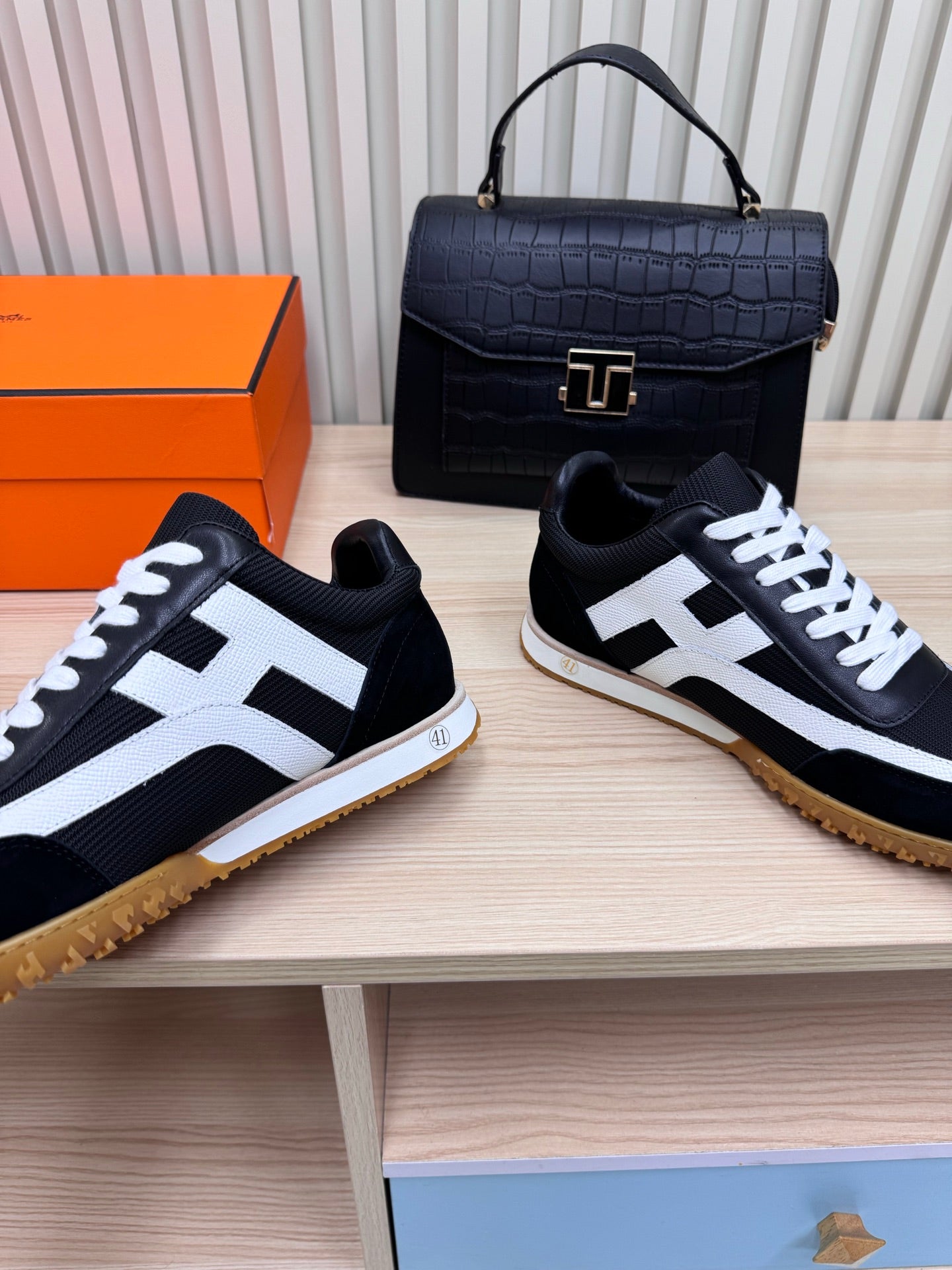 LuxluxHouse Best Quality Women Shoes Hermes