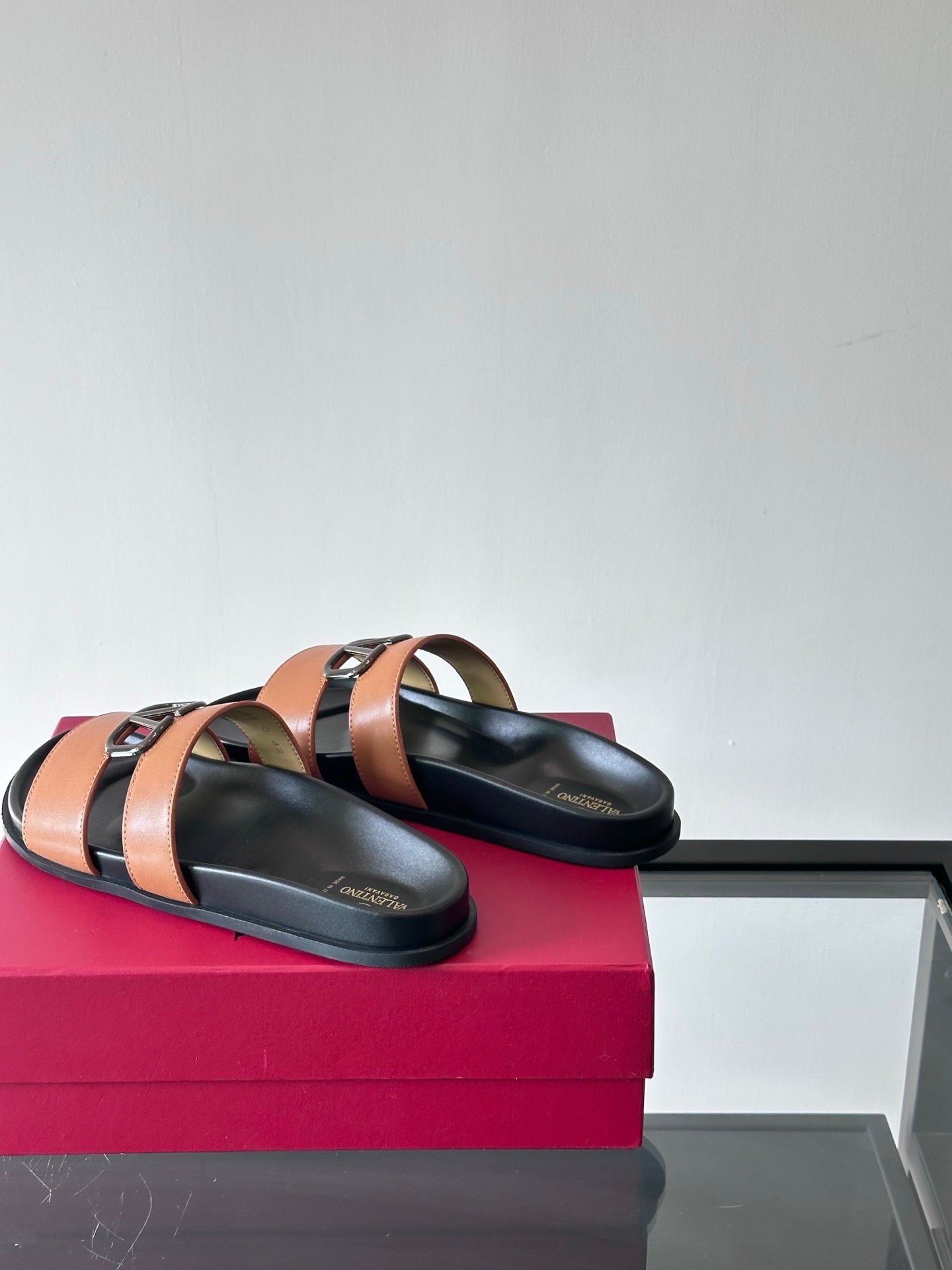 LuxluxHouse Best Quality Sandals Valentino