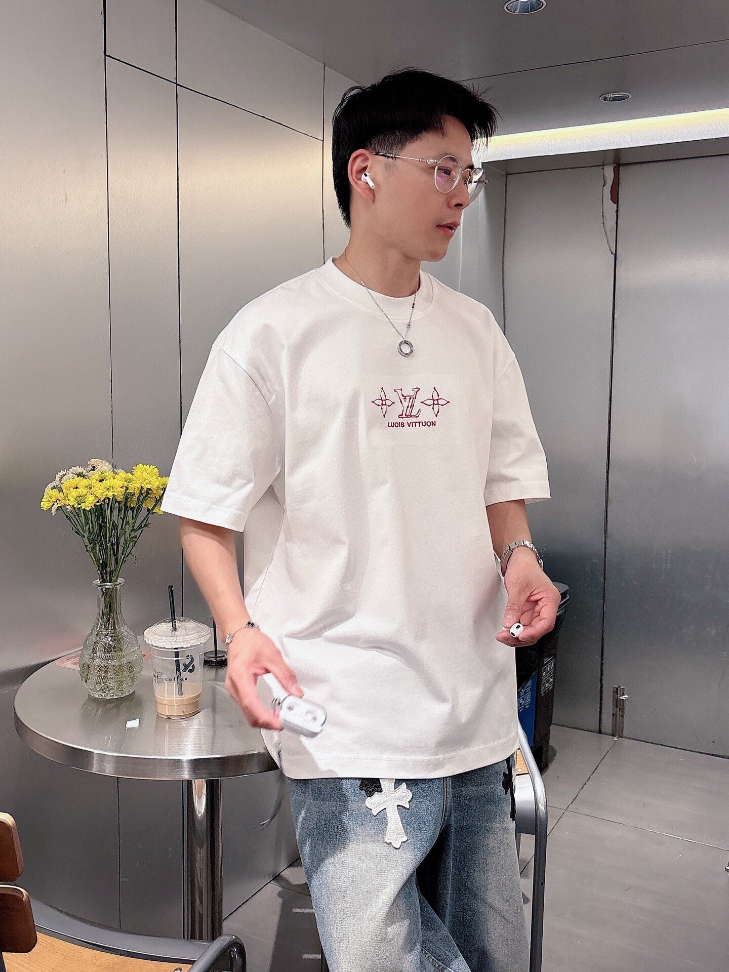 LuxluxHouse Best Quality Clothes T-shirt Louis Vuitton