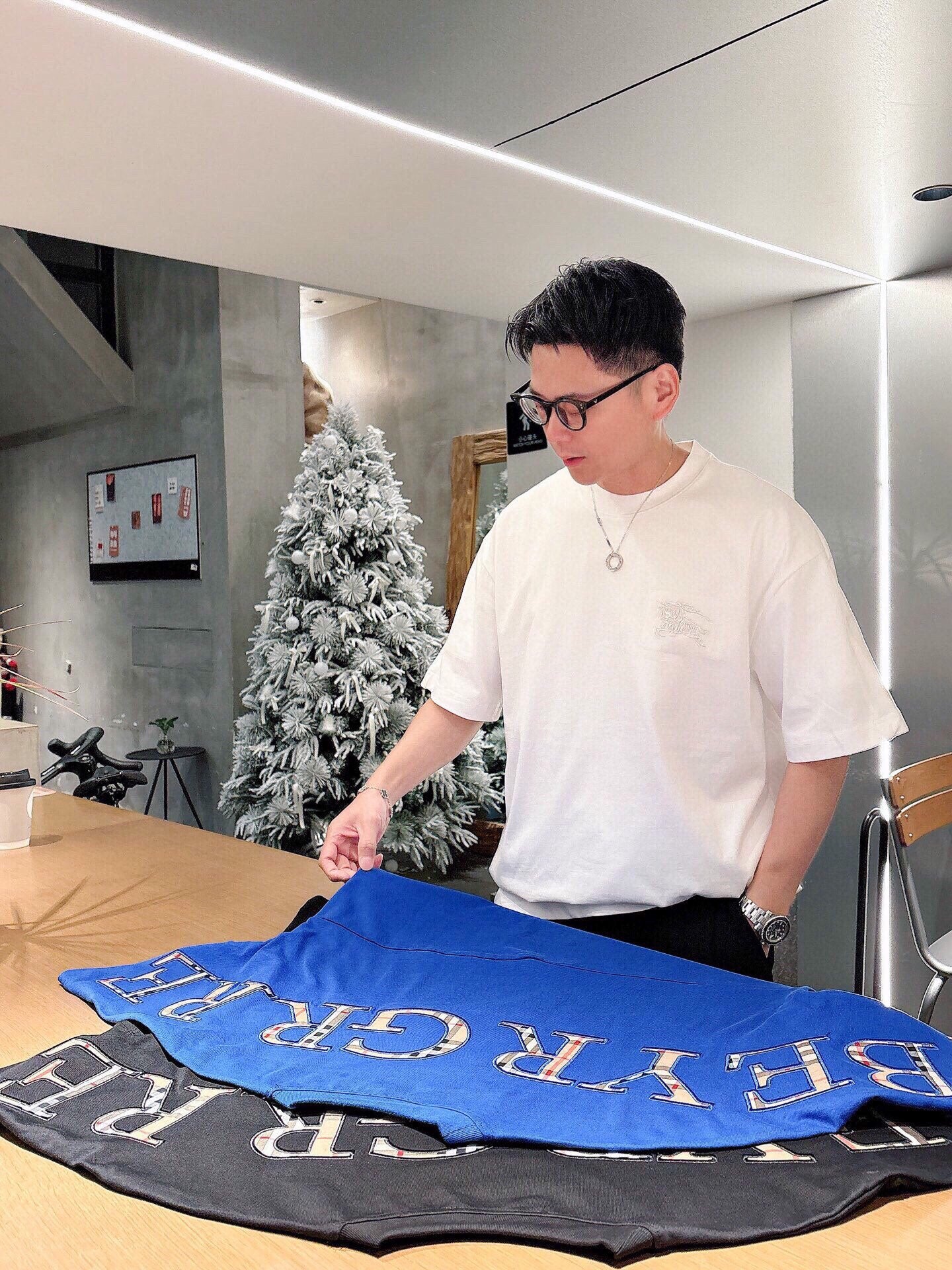 LuxluxHouse Best Quality Clothes Burberry T-shirt