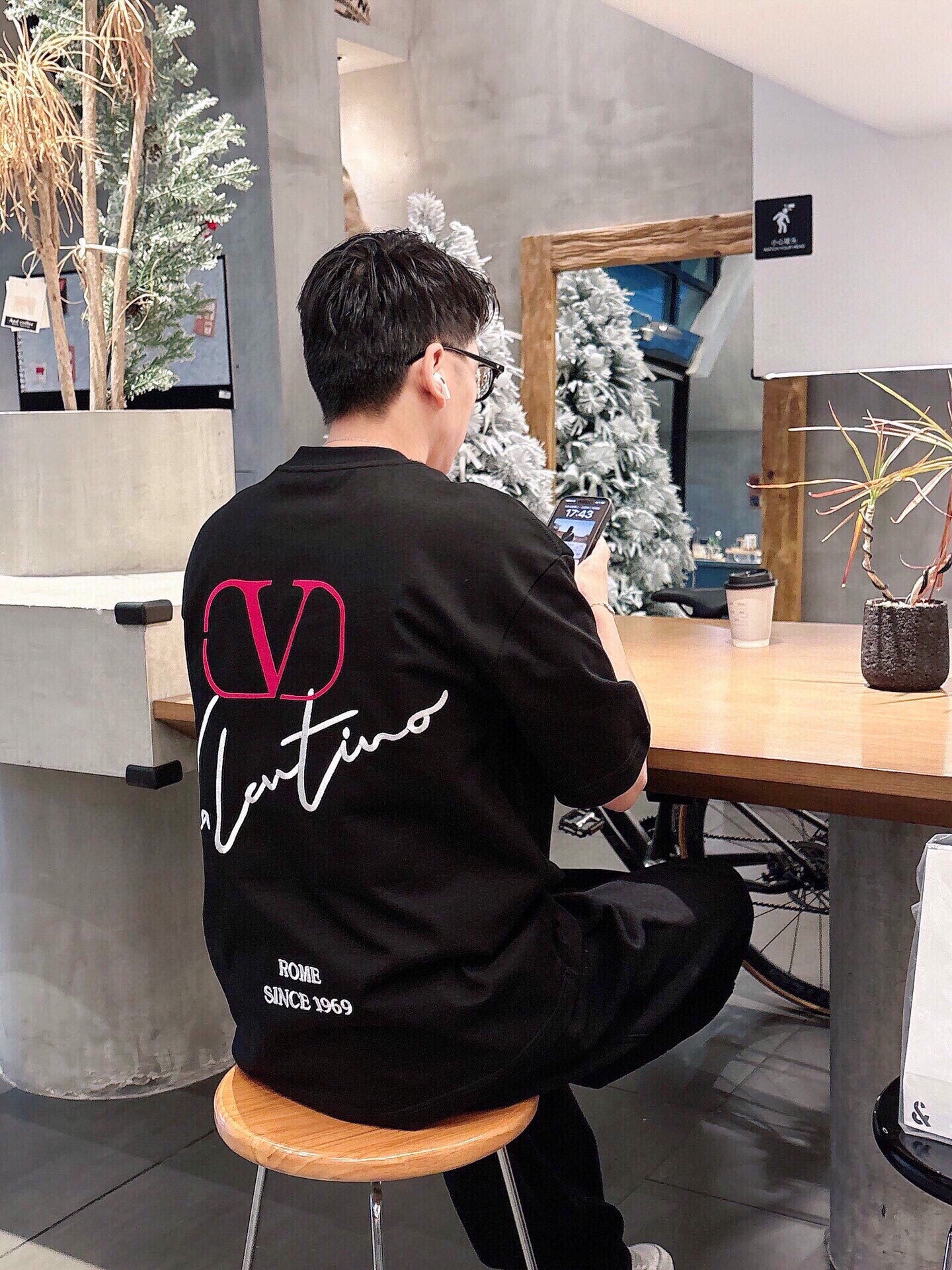 LuxluxHouse Best Quality Clothes Valentino T-shirt