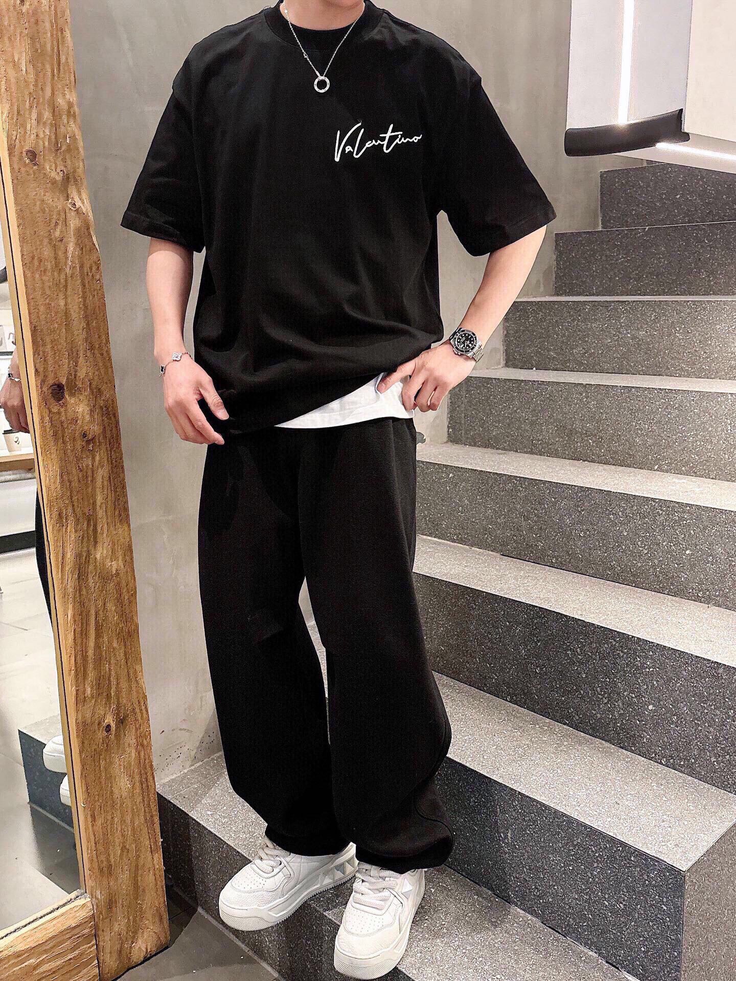 LuxluxHouse Best Quality Clothes Valentino T-shirt