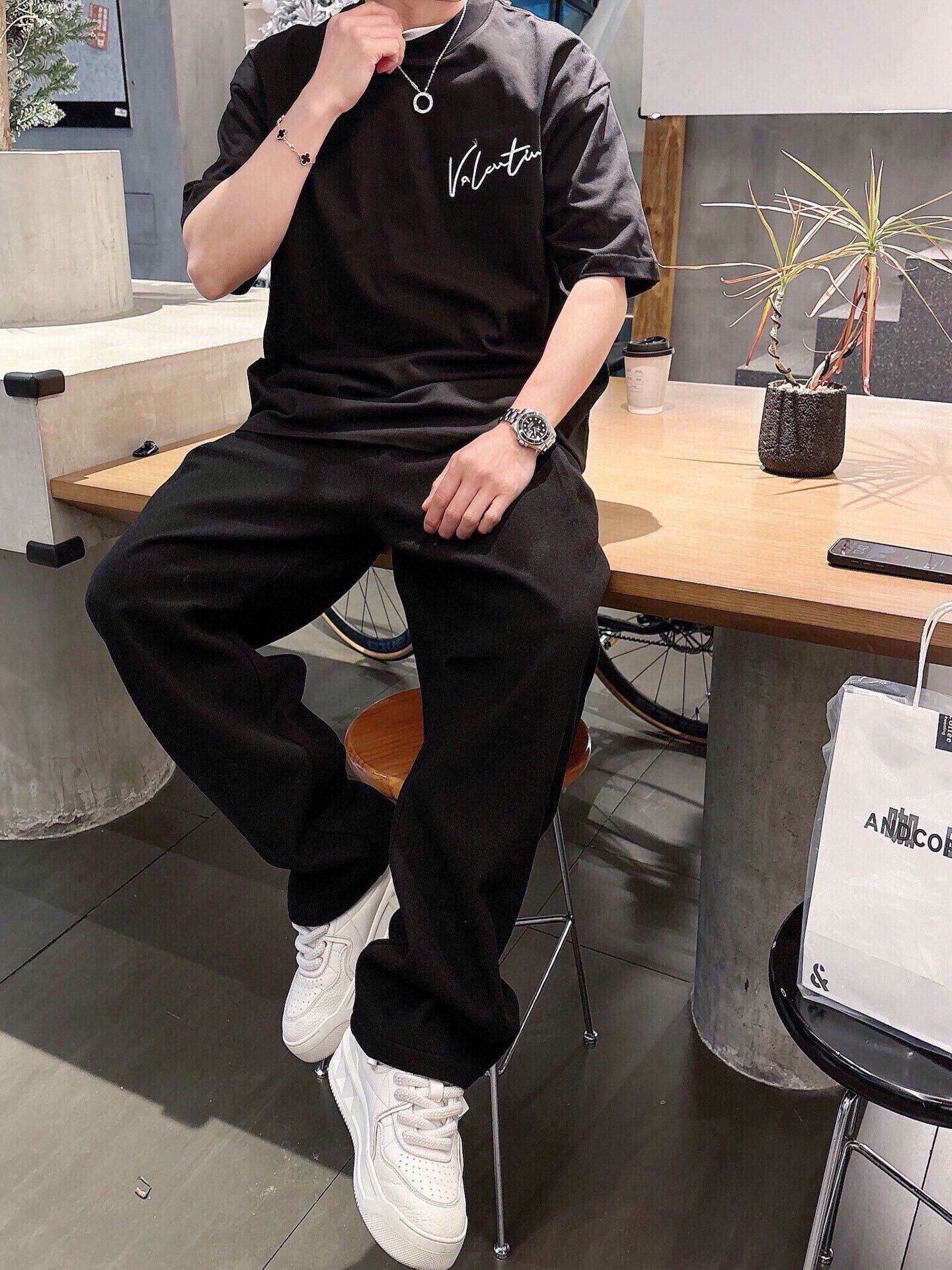 LuxluxHouse Best Quality Clothes Valentino T-shirt