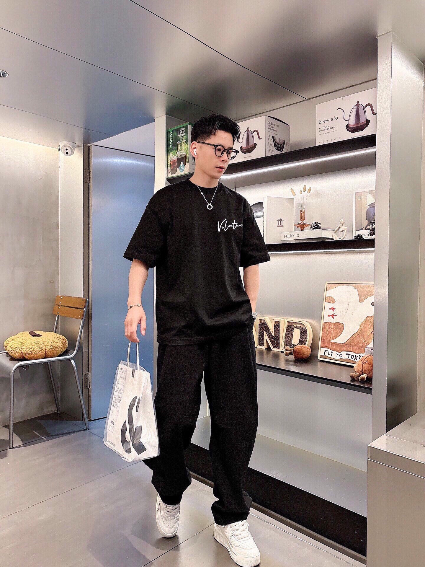 LuxluxHouse Best Quality Clothes Valentino T-shirt