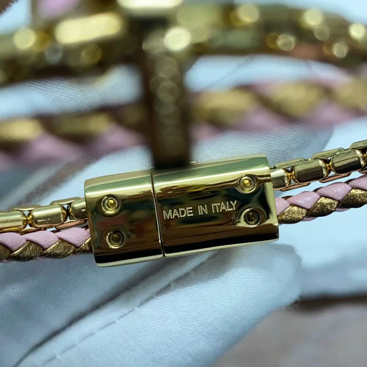 LuxluxHouse Low Price And High Quality Accessories Bvlgari